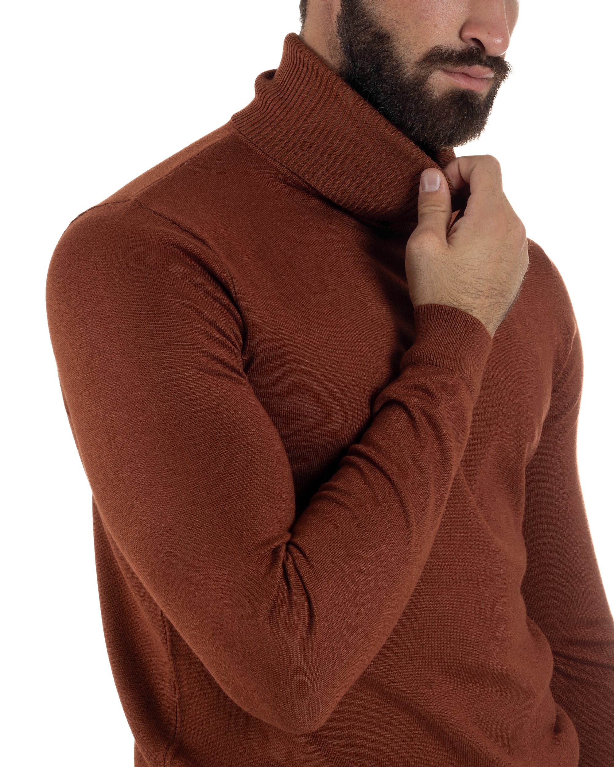 Maglioncino Uomo Collo Alto Maglia Rasata Dolcevita Basic Ruggine M2531A