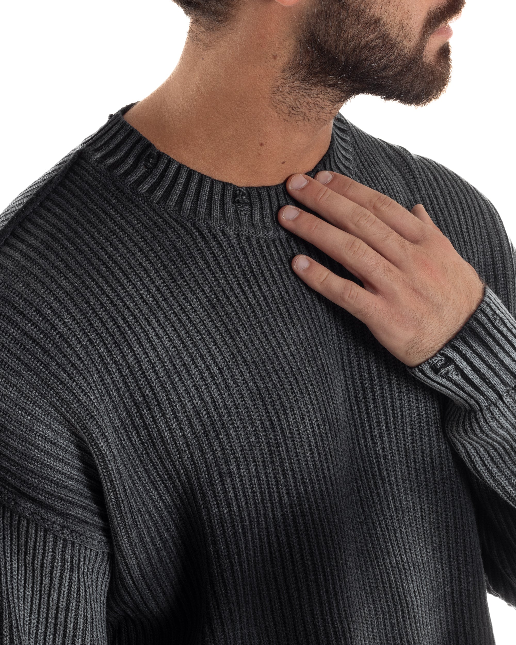 Maglione Uomo Girocollo Rotture Oversize Sfumato Nero M3046A