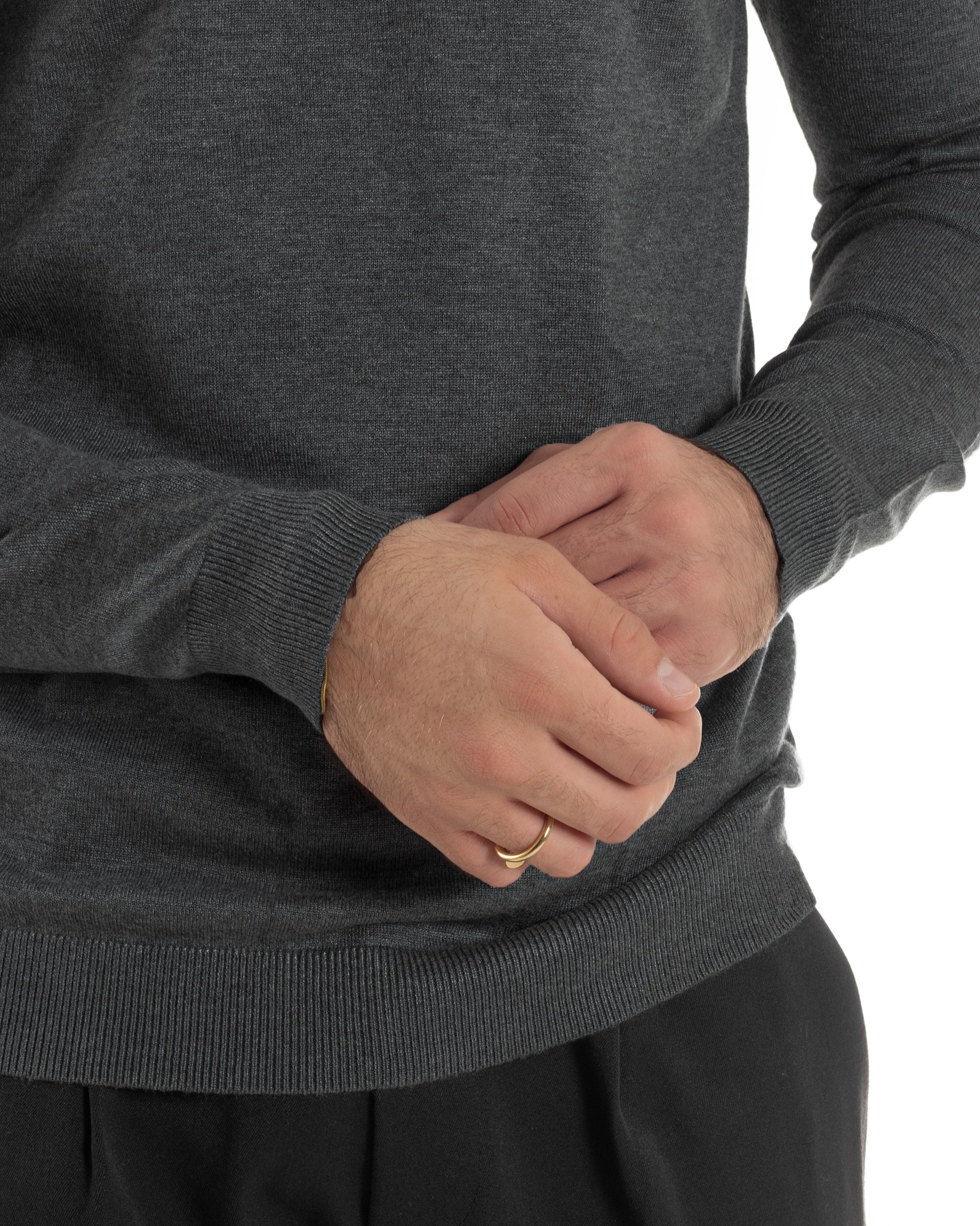 Maglioncino Uomo Girocollo Basic Tinta Unita Grigio Scuro M2500A