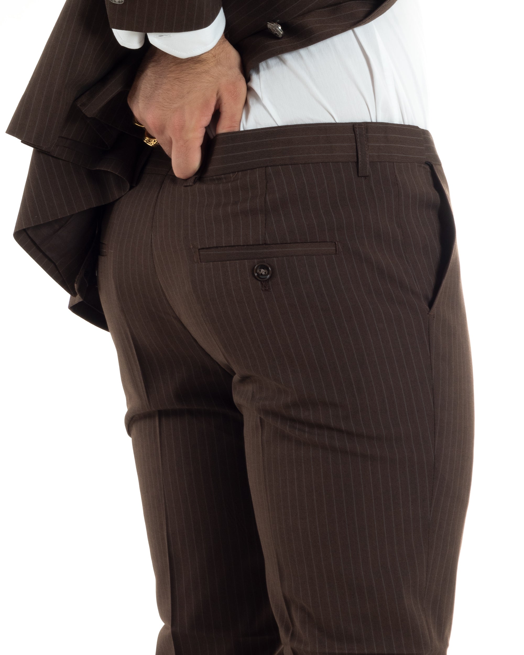 Pantaloni uomo marrone gessati posteriore tasca filetto bottone