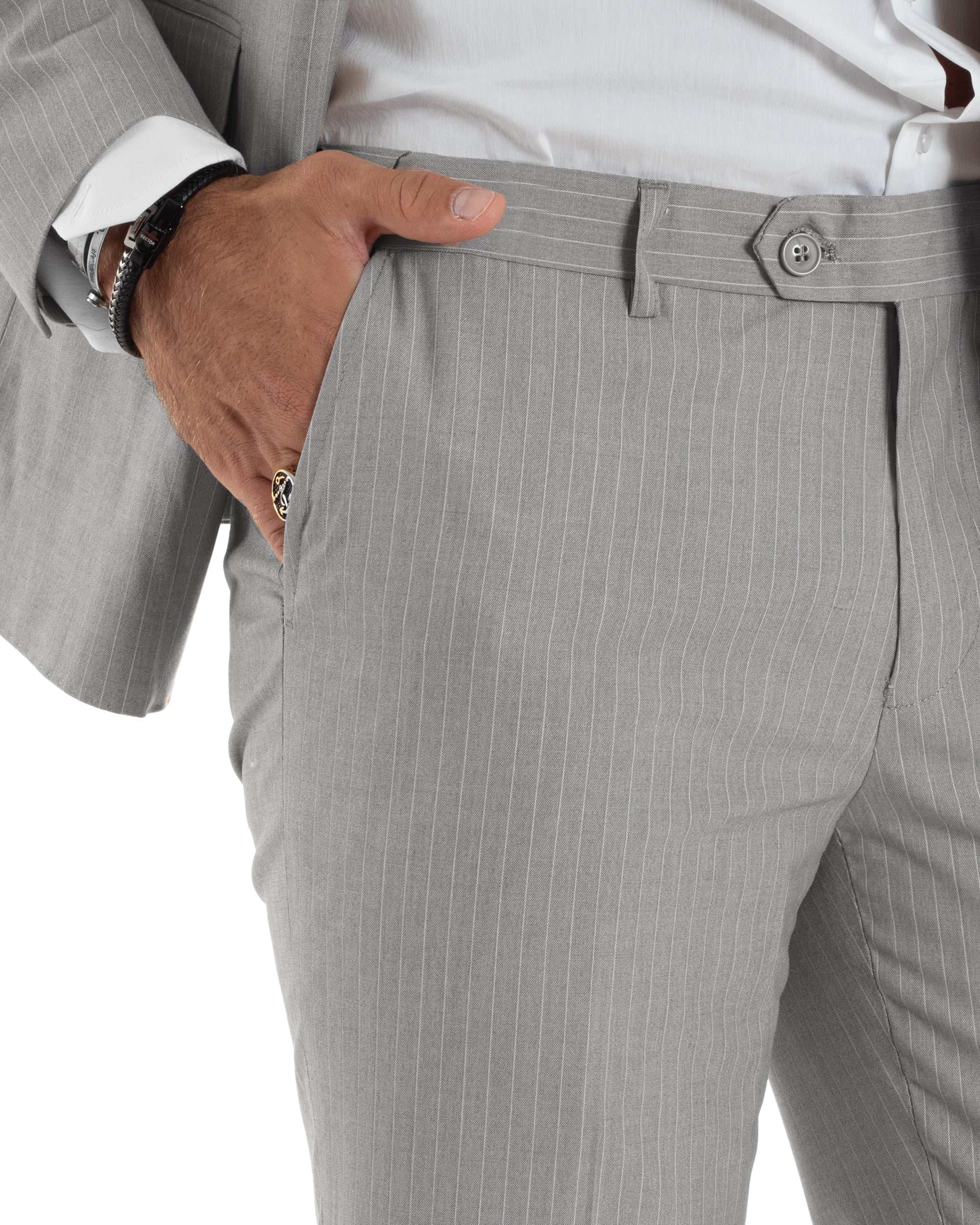 Abito Uomo Doppiopetto Vestito Completo Rigato Elegante Sartoriale Giacca Pantaloni Bottoni Metallo Fantasia Gessata Grigio GIOSAL-AE1132A