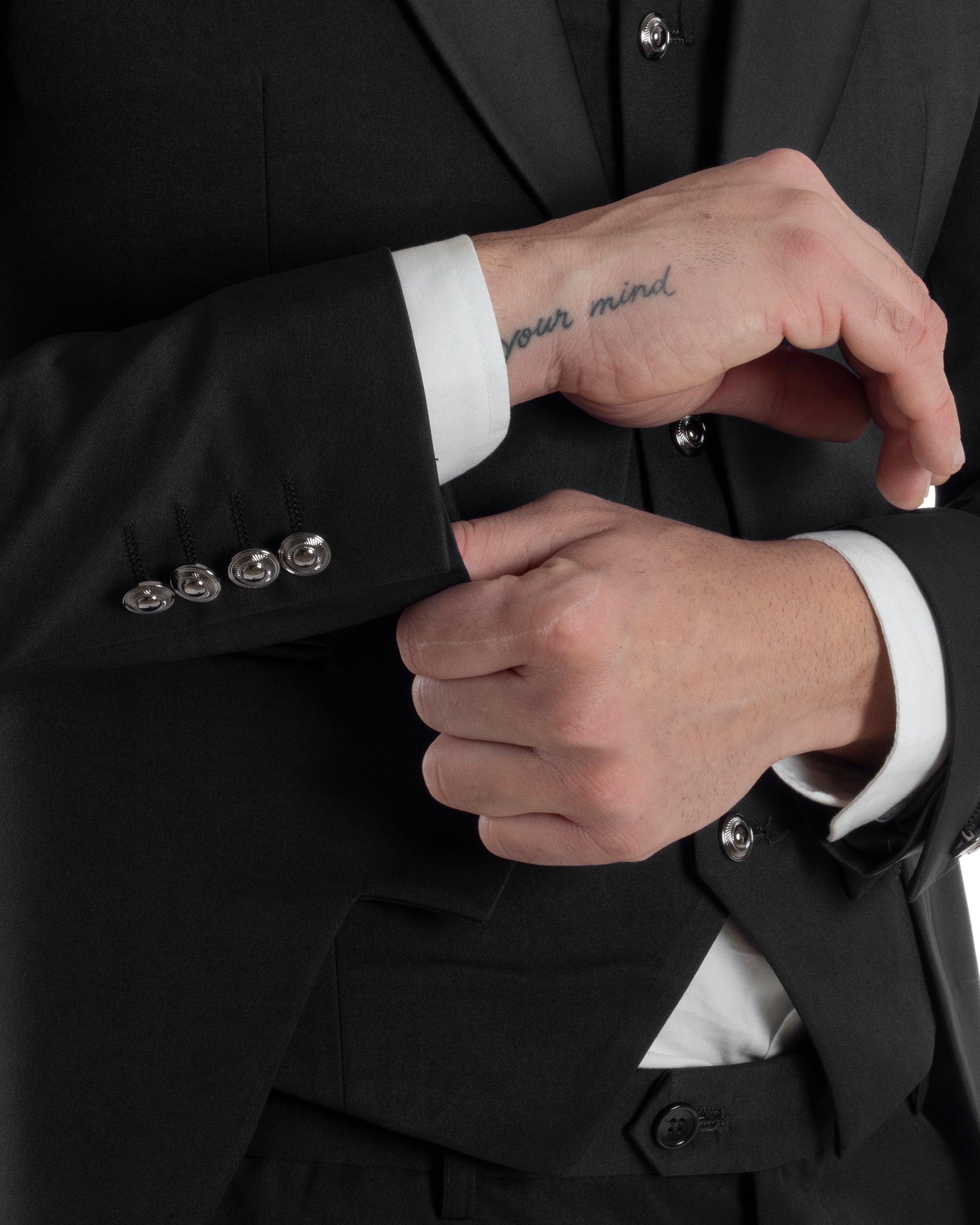 Abito Uomo Monopetto Cerimonia Rever Raso Lucido Vestito 3 Pezzi Completo Sposo Giacca Pantaloni Panciotto Plastron Elegante Sartoriale Nero GIOSAL-AE1143A