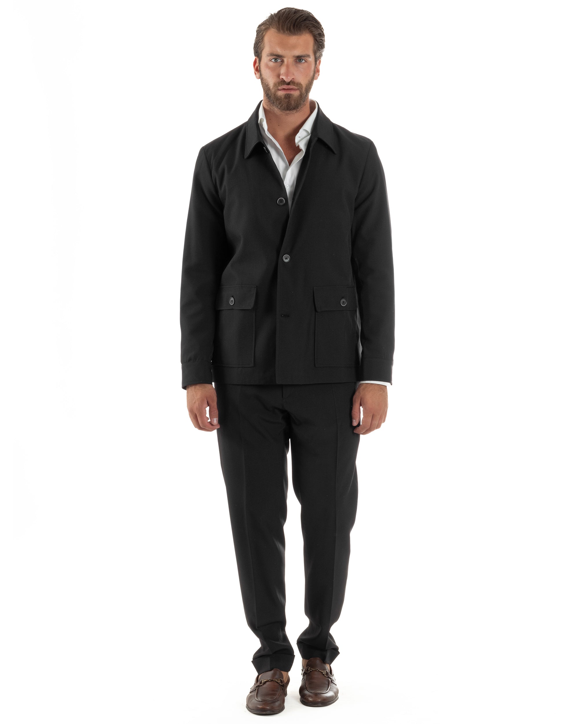 Abito Uomo Completo Giacca Con Colletto Sahariana Pantaloni Abbottonatura Allungata Casual Elegante Regular Fit Nero GIOSAL-AE1146A