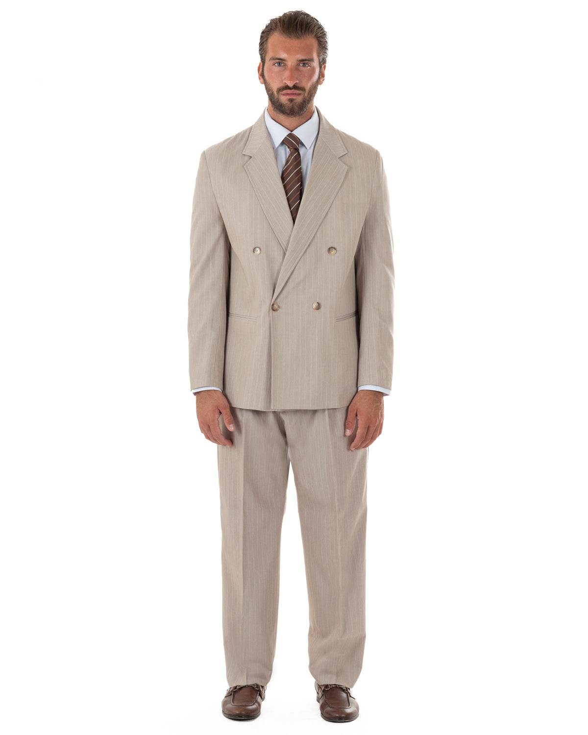 Abito uomo doppiopetto completo rigato gessato giacca bottoni madreperla pantaloni ampi beige GIOSAL-AE1288A