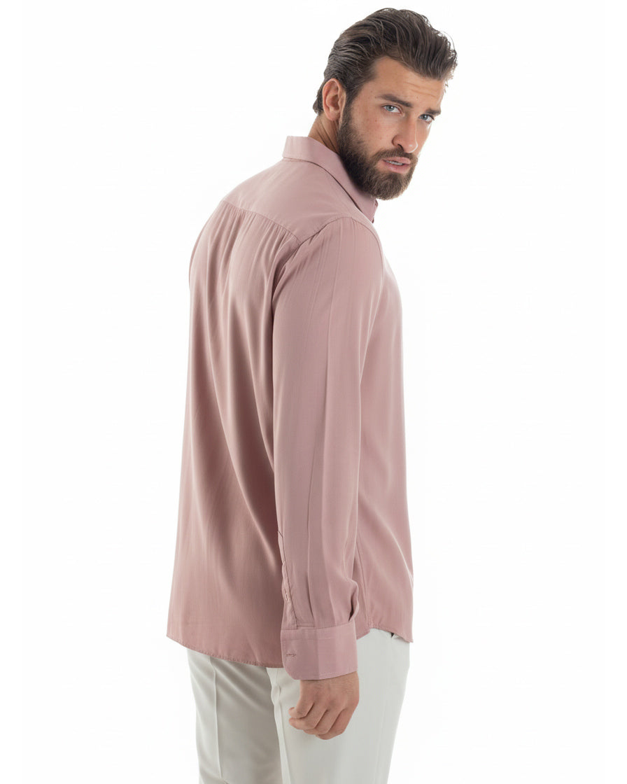 Vista laterale camicia uomo rosa viscosa morbida relaxed fit casual