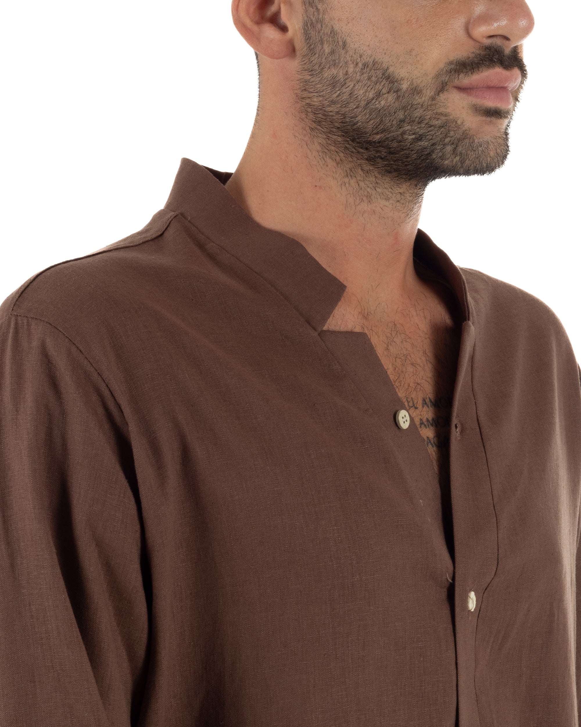 Camicia uomo in lino scollo v leggera marrone GIOSAL-C3100A