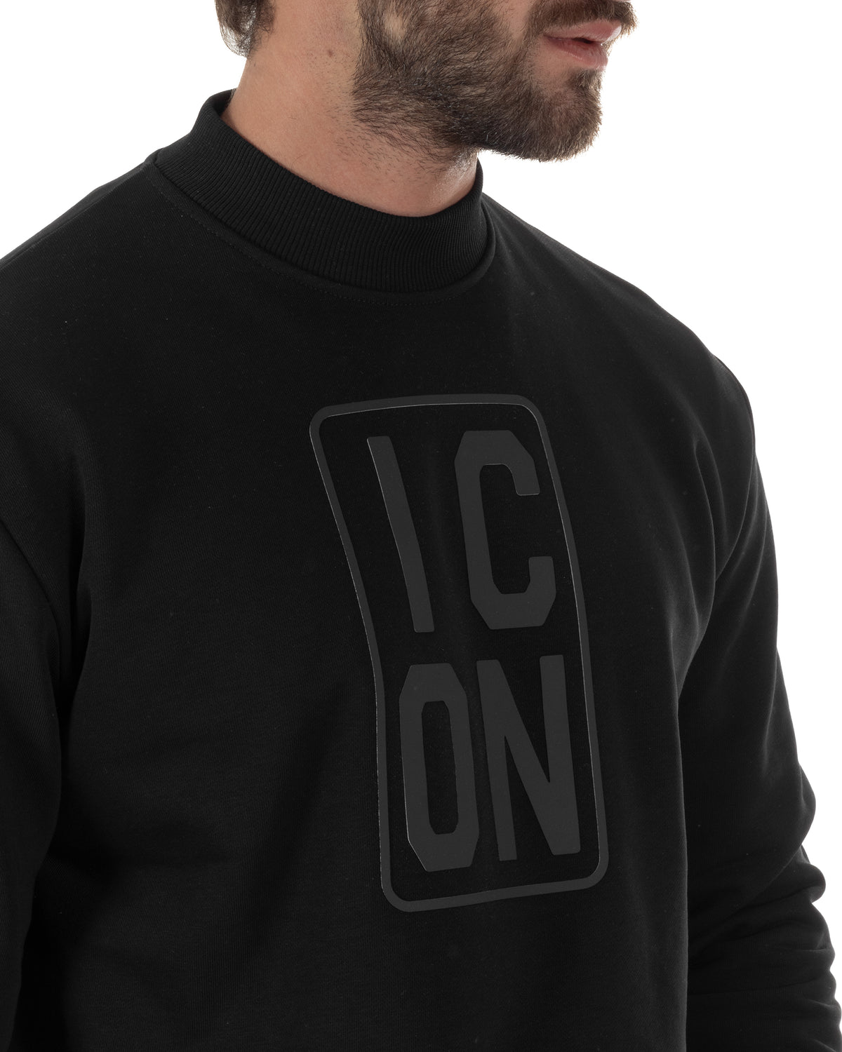 Maglia felpa uomo con collo alto e stampa logo sul davanti