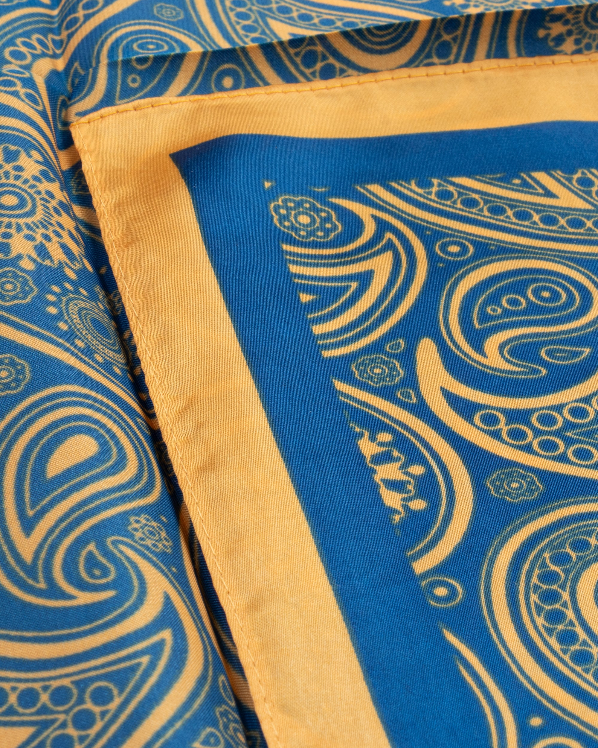 Foulard uomo unisex bandana paisley mandala bordo satinato bicolore blu GIOSAL-FD1005A