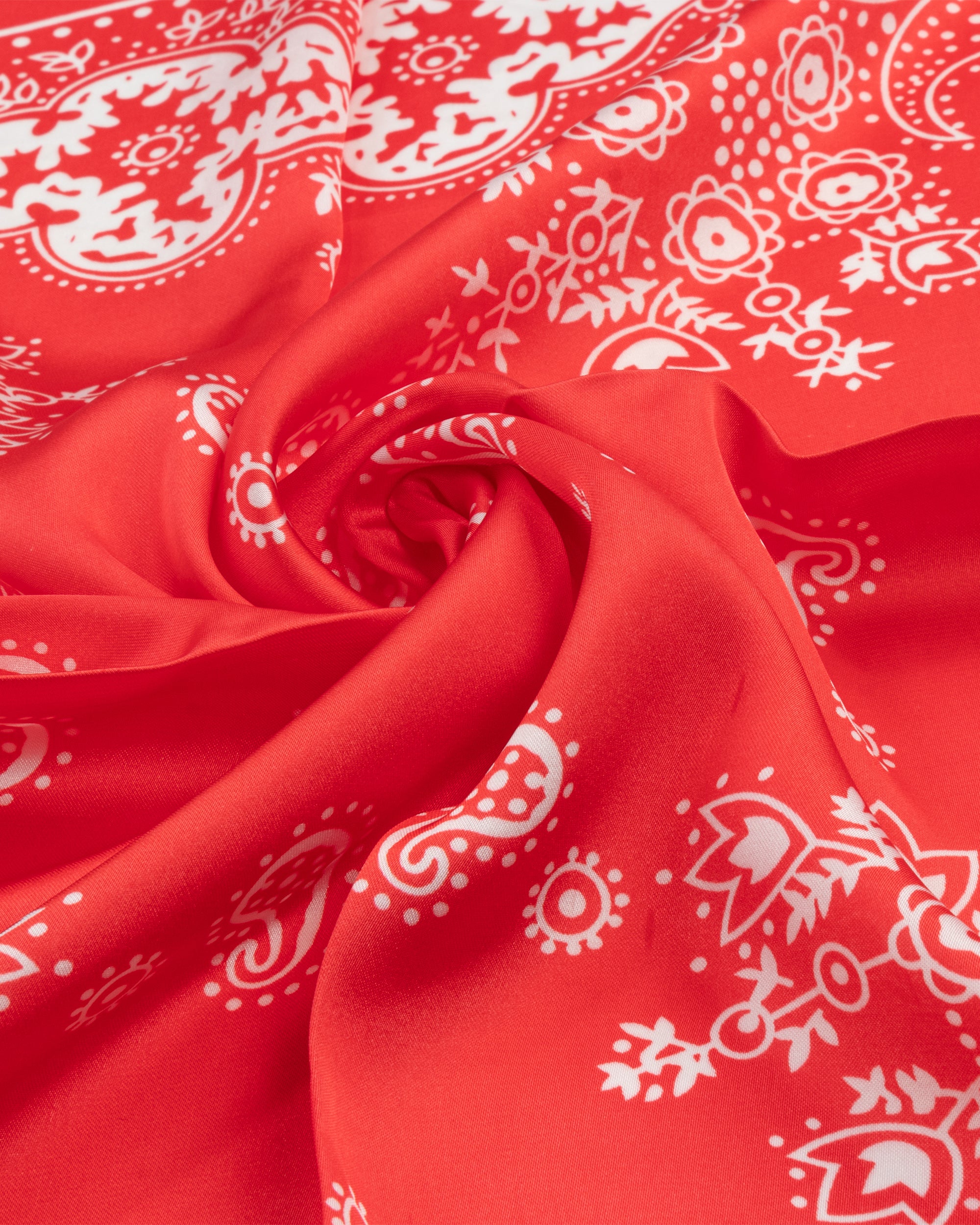 Foulard uomo unisex bandana paisley medaglione simmetrico bordo satinato rosso GIOSAL-FD1012A