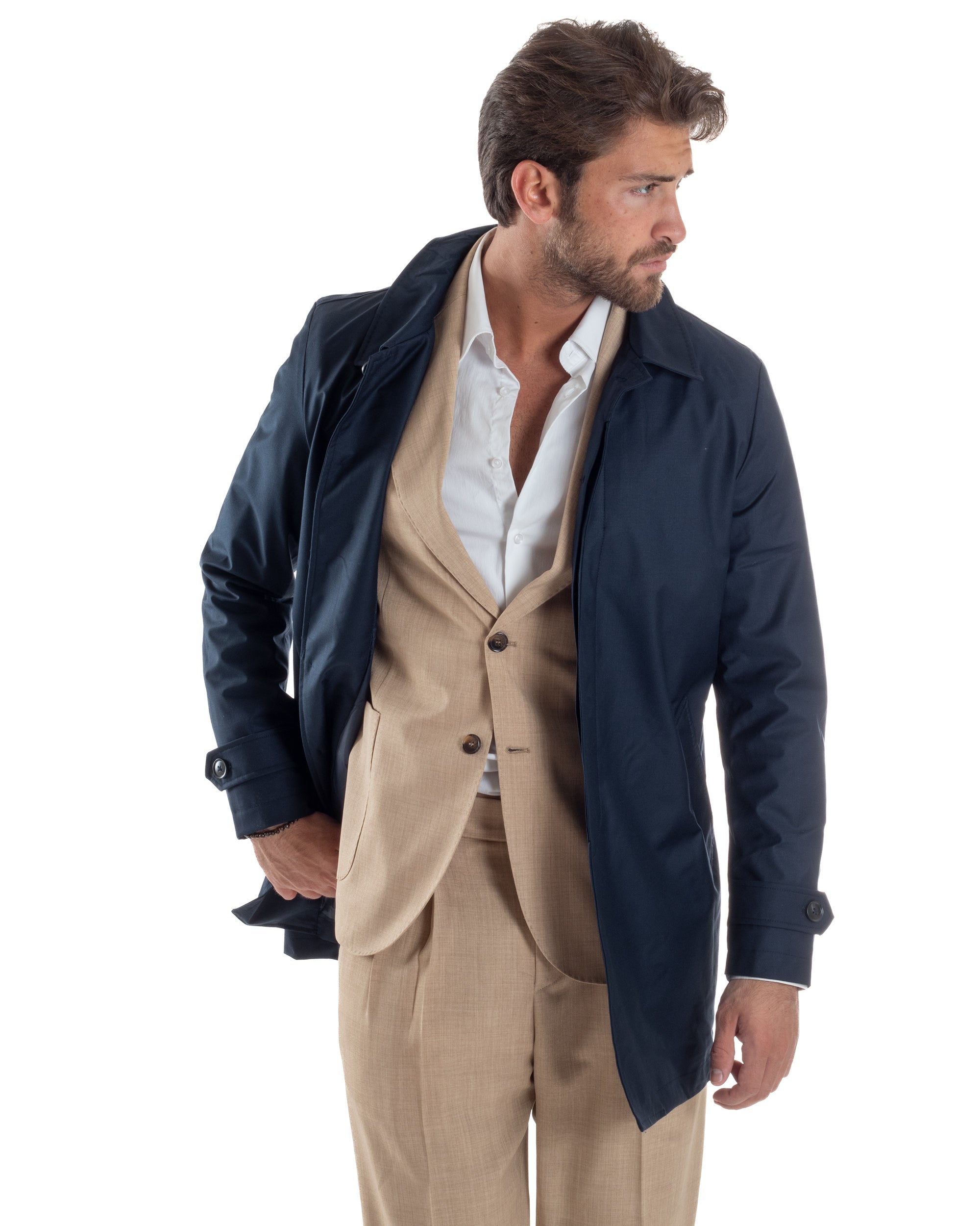 Dettaglio trench uomo blu composizione 80% poliestere 20% rayon