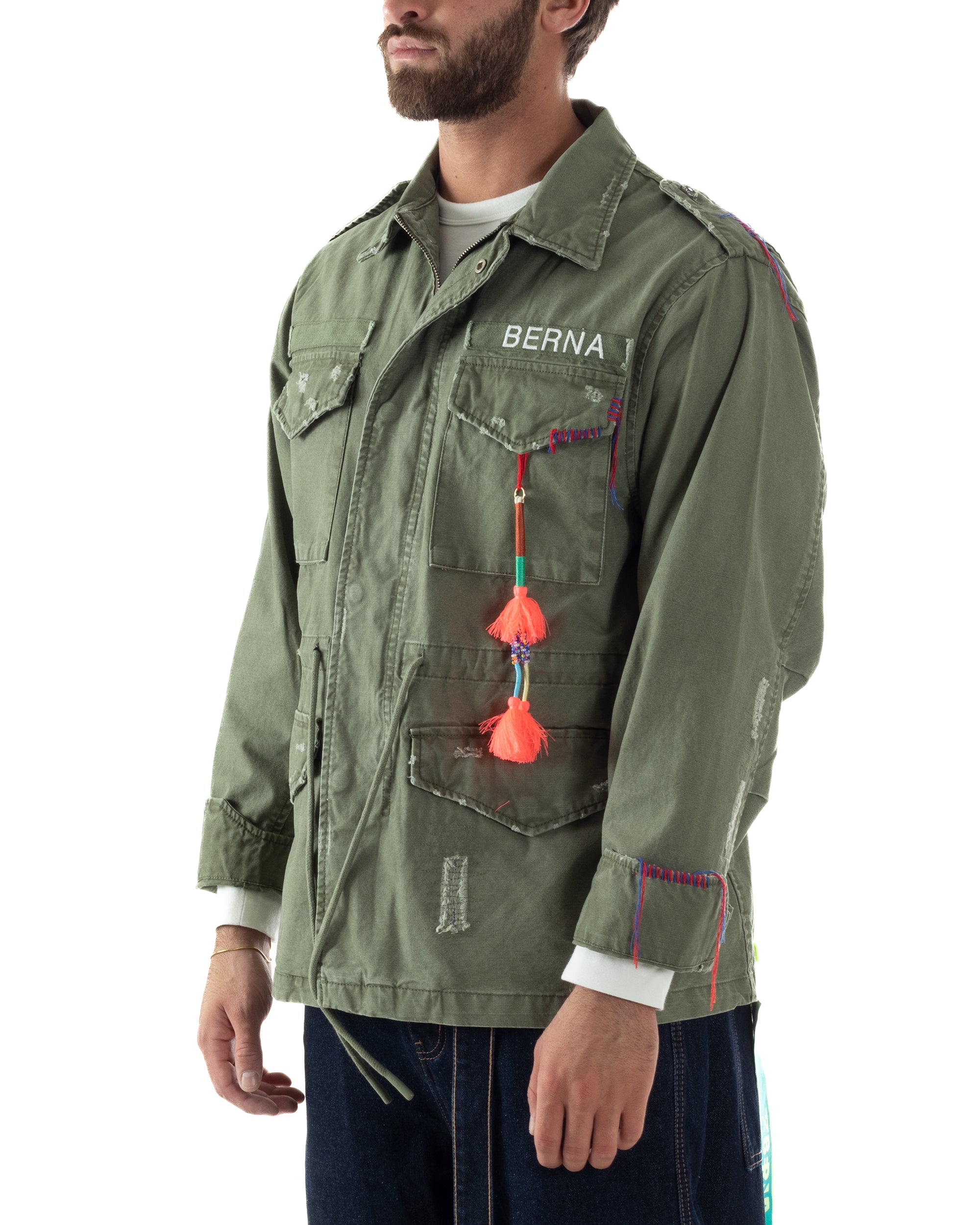 Vista laterale sahariana uomo verde militare slavato field jacket Berna