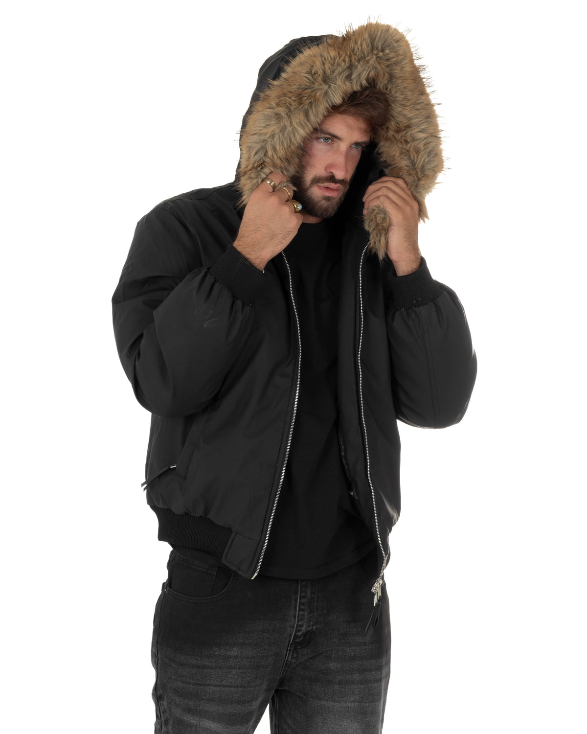 Bomber uomo GIOSAL nero imbottito, ideale per la stagione fredda