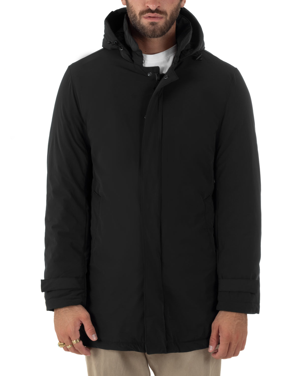 Giubbotto uomo tessuto tecnico imbottito con collo alto e cappuccio nero GIOSAL-G3428A