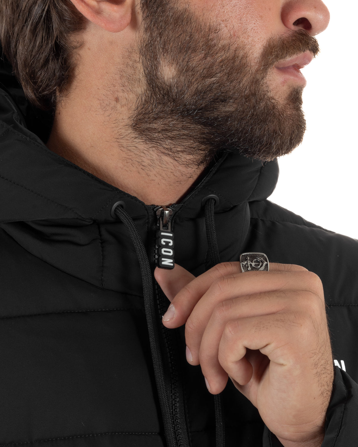 Giubbotto piumino uomo imbottito trapuntato zip con cappuccio e logo nero ICON IUJ019