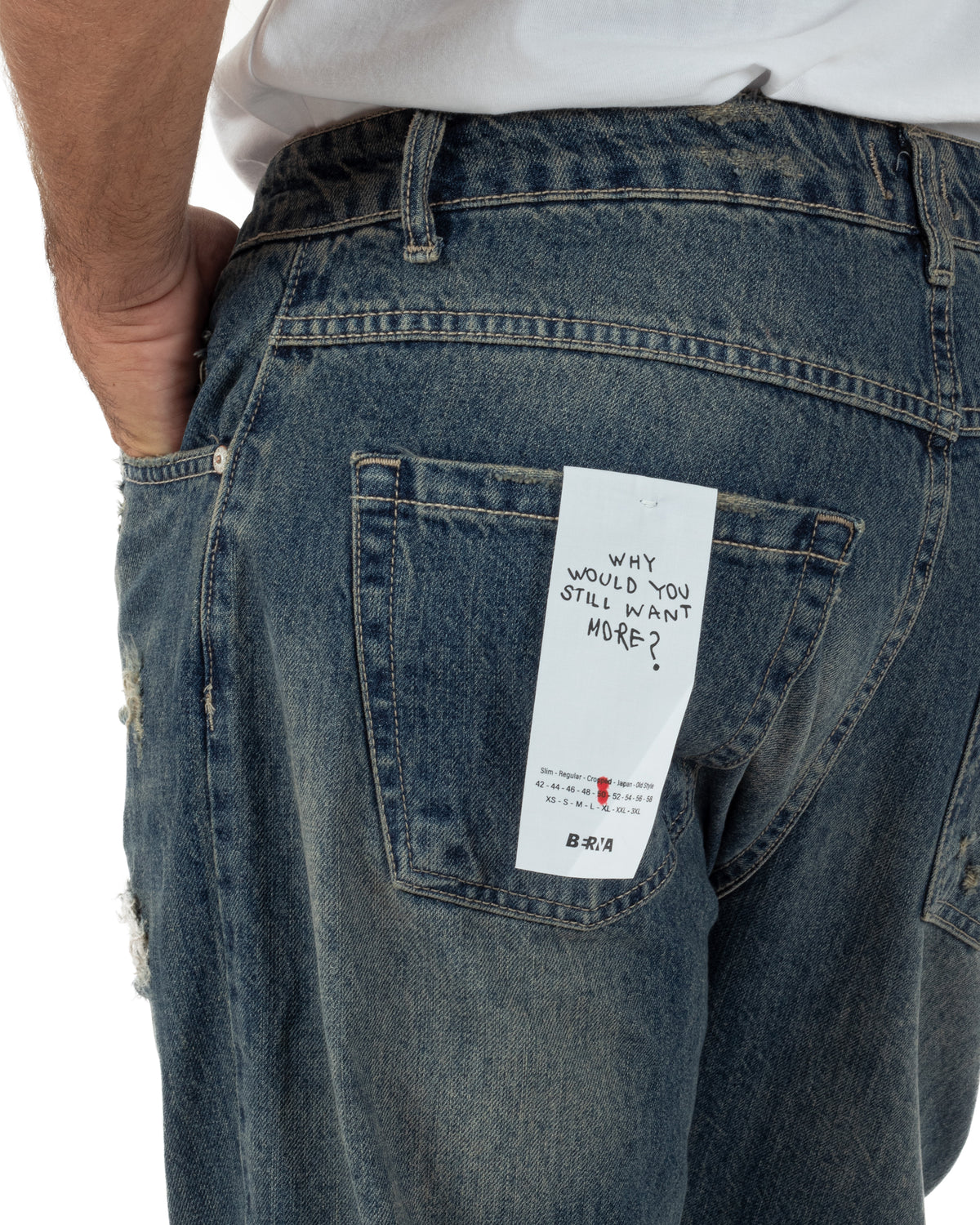 Jeans uomo straight-fit washed con abrasioni denim sabbiato Berna-M 262289-30