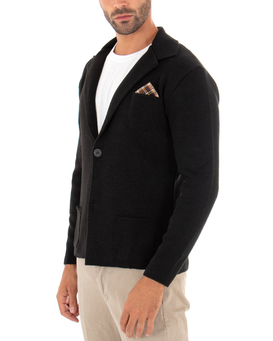 Dettaglio texture maglia cardigan nero 50% lana 50% poliestere uomo