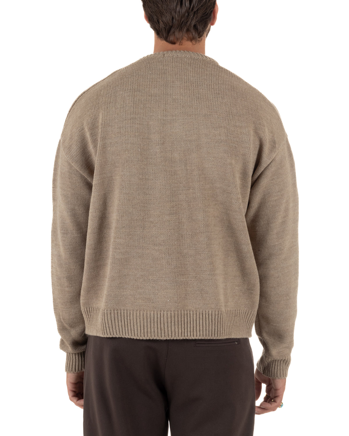 Maglioncino uomo girocollo boxy fit intrecci effetto sfilacciato beige GIOSAL-M3154A