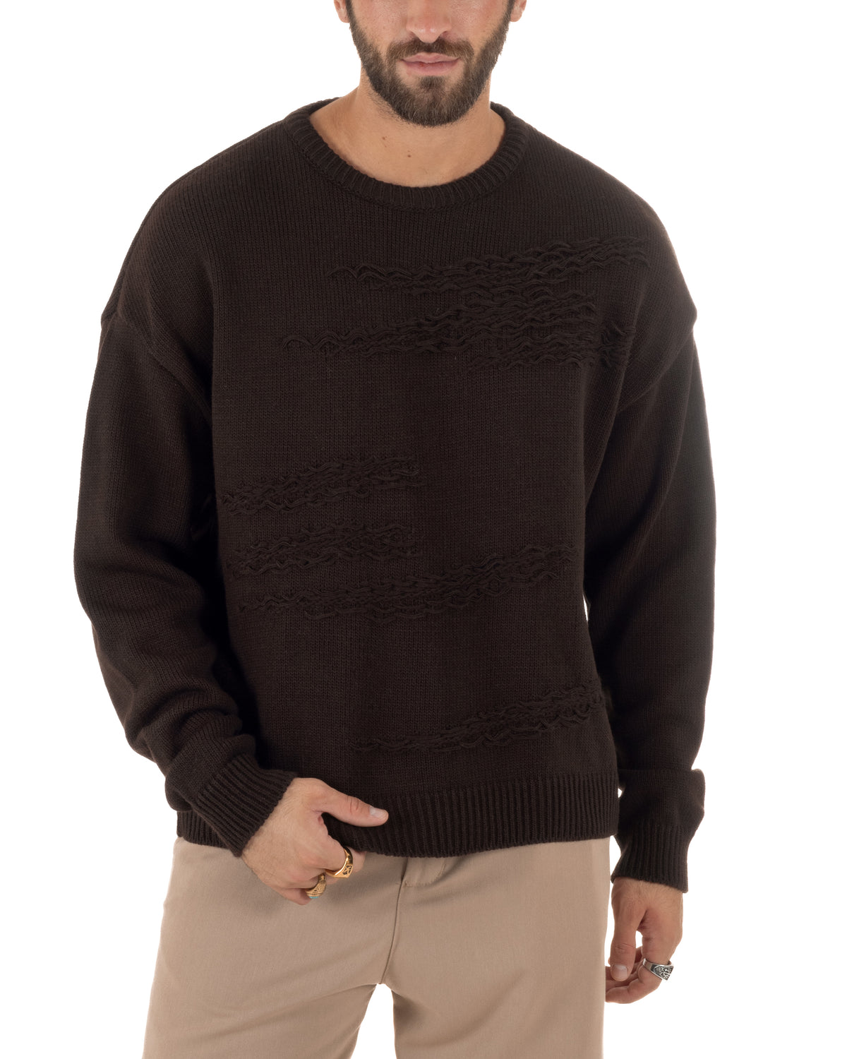 Maglioncino uomo girocollo boxy fit intrecci effetto sfilacciato marrone GIOSAL-M3156A