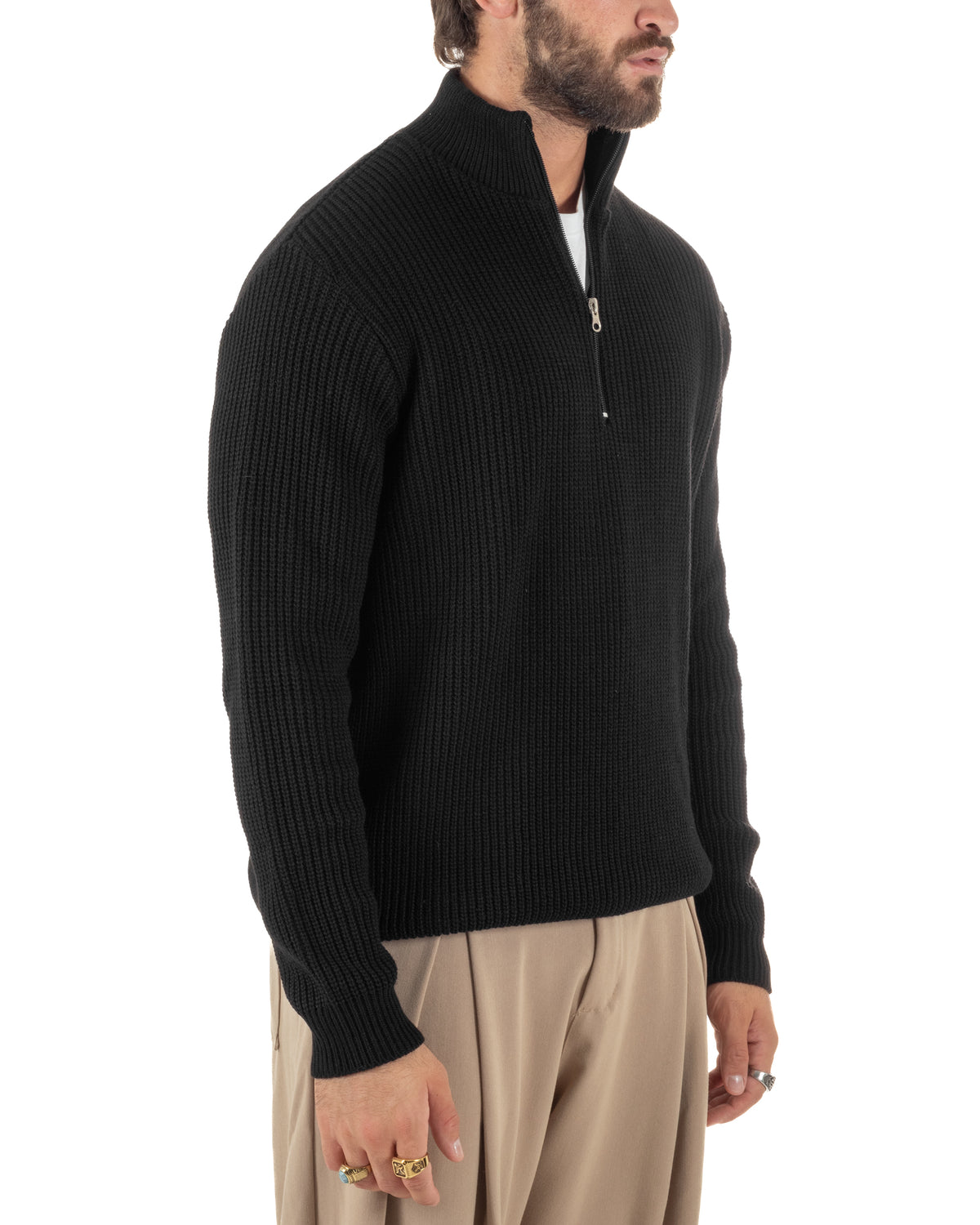Maglioncino uomo in maglia a coste con collo alto e mezza zip nero GIOSAL-M3167A