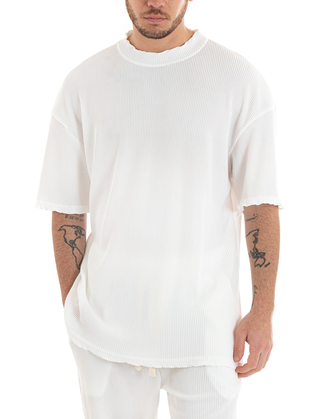 Completo Set Coordinato Uomo Viscosa Plissè T-Shirt Pantaloni Outfit Bianco GIOSAL-OU2286A