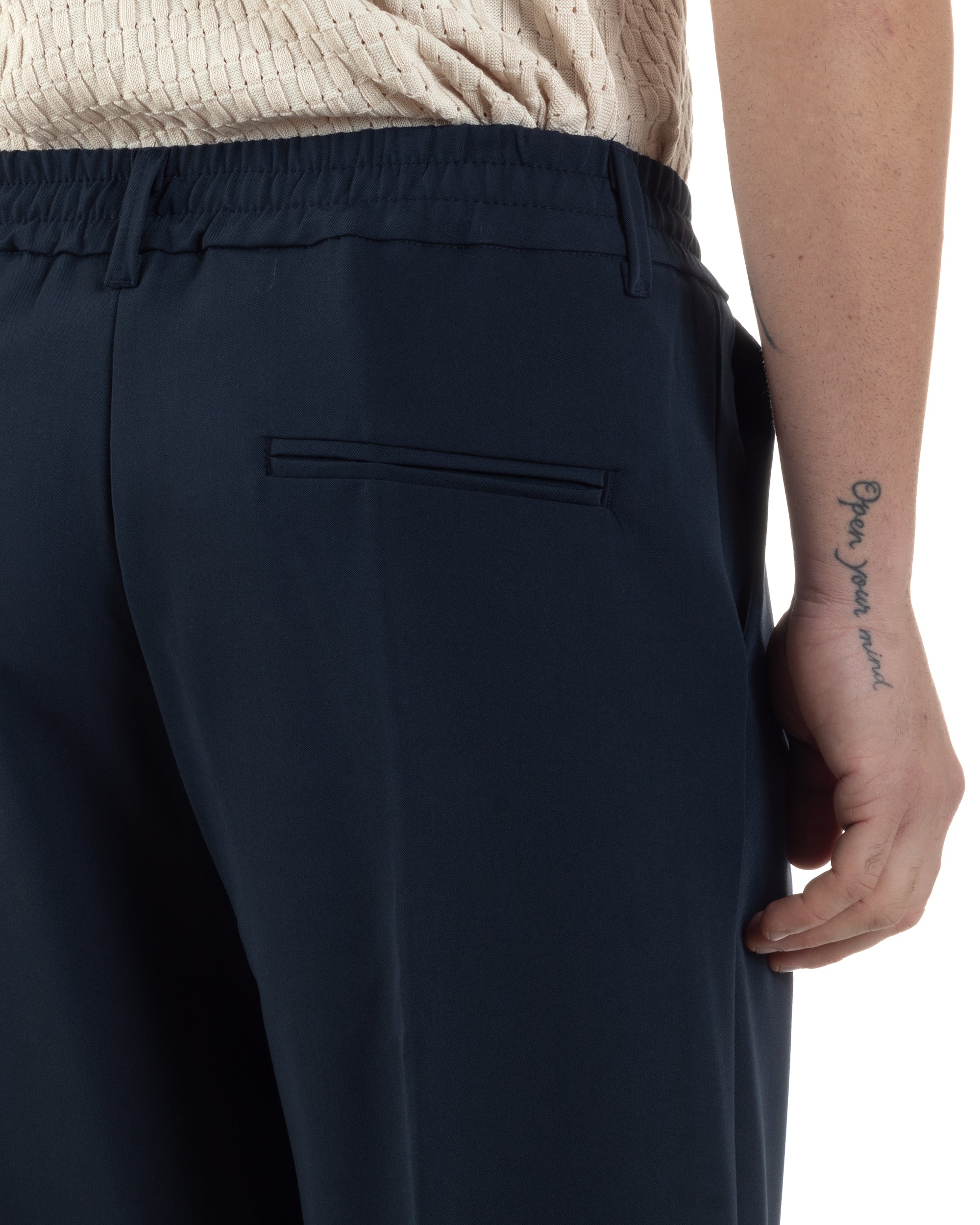 Pantaloni Uomo Viscosa Baggy Lungo Fondo Ampio Wide Leg Elastico Sul Retro Abbottonatura Allungata Casual Elegante Blu GIOSAL-P6260A