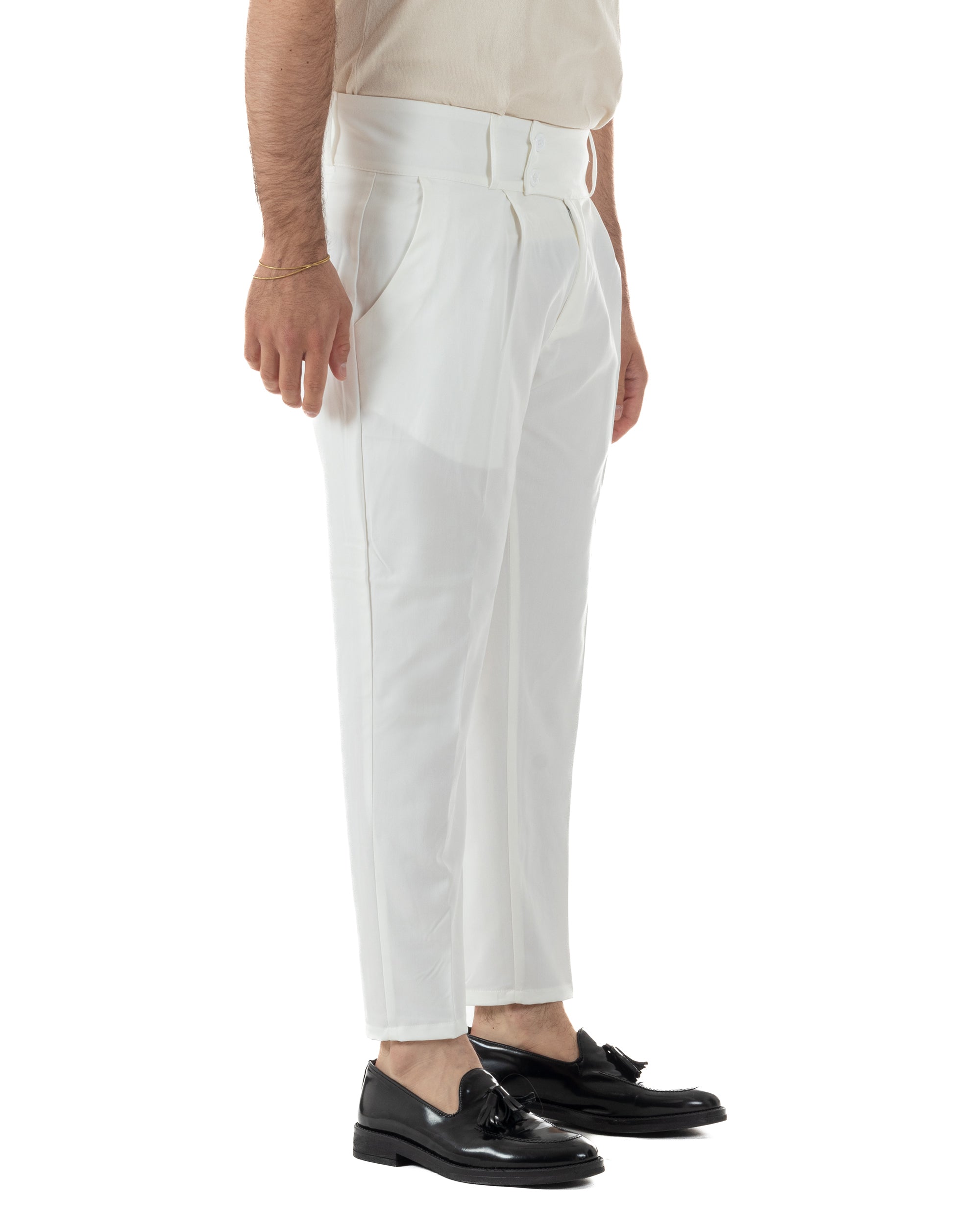 Vista completa pantaloni uomo bianco vita alta bustino tapered fit elegante