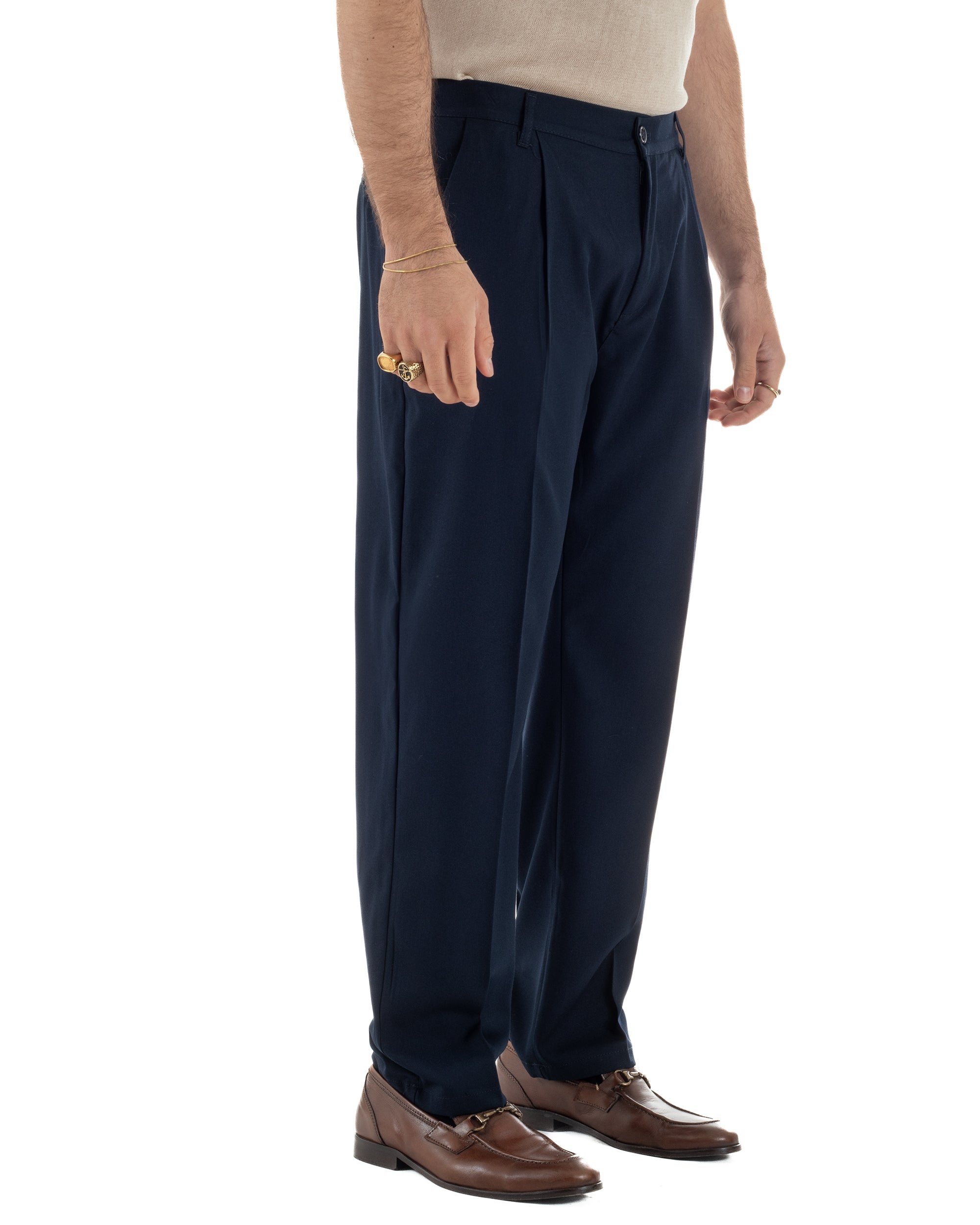 Vista completa pantaloni uomo blu baggy pinces fondo largo made in Italy