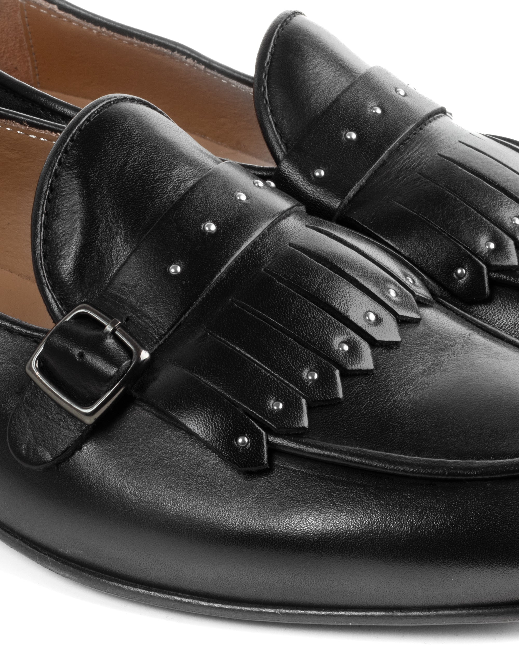Mocassini uomo con fibbia frangia borchie argento scarpe copelle eleganti pelle vitello cerimonia suola di cuoio con ovalino antiscivolo casual nero GIOSAL-S1321A