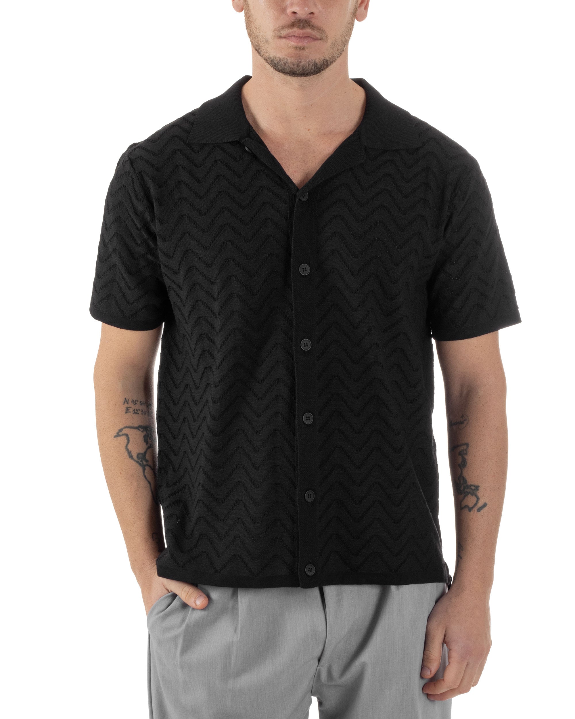 Polo Uomo In Filo Cardigan Con Bottoni T-Shirt Cropped Con Colletto Maglia Boxy Fit Traforata Lavorata Casual Nero GIOSAL-TS3109A