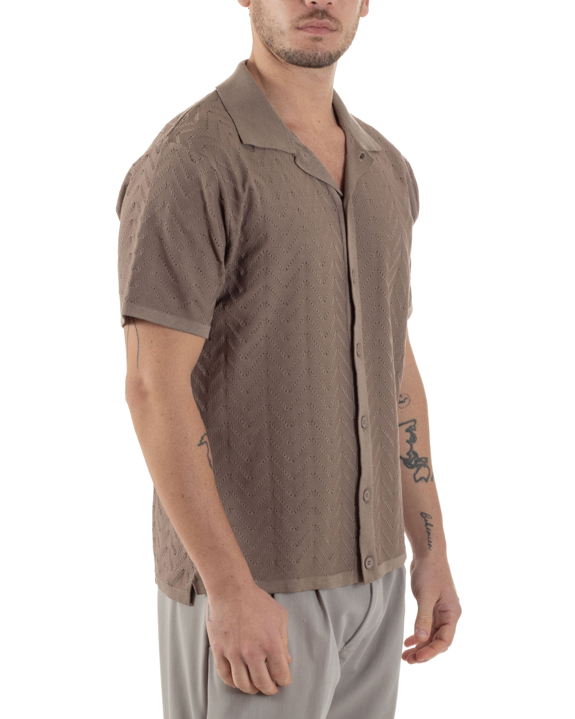 Polo Uomo In Filo Cardigan Con Bottoni T-Shirt Cropped Con Colletto Maglia Boxy Fit Traforata Lavorata Casual Marrone GIOSAL-TS3111A