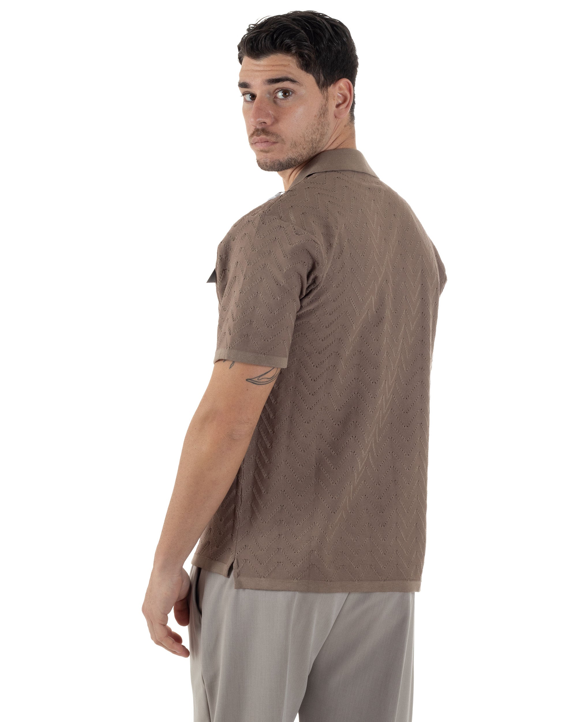 Polo Uomo In Filo Cardigan Con Bottoni T-Shirt Cropped Con Colletto Maglia Boxy Fit Traforata Lavorata Casual Marrone GIOSAL-TS3111A