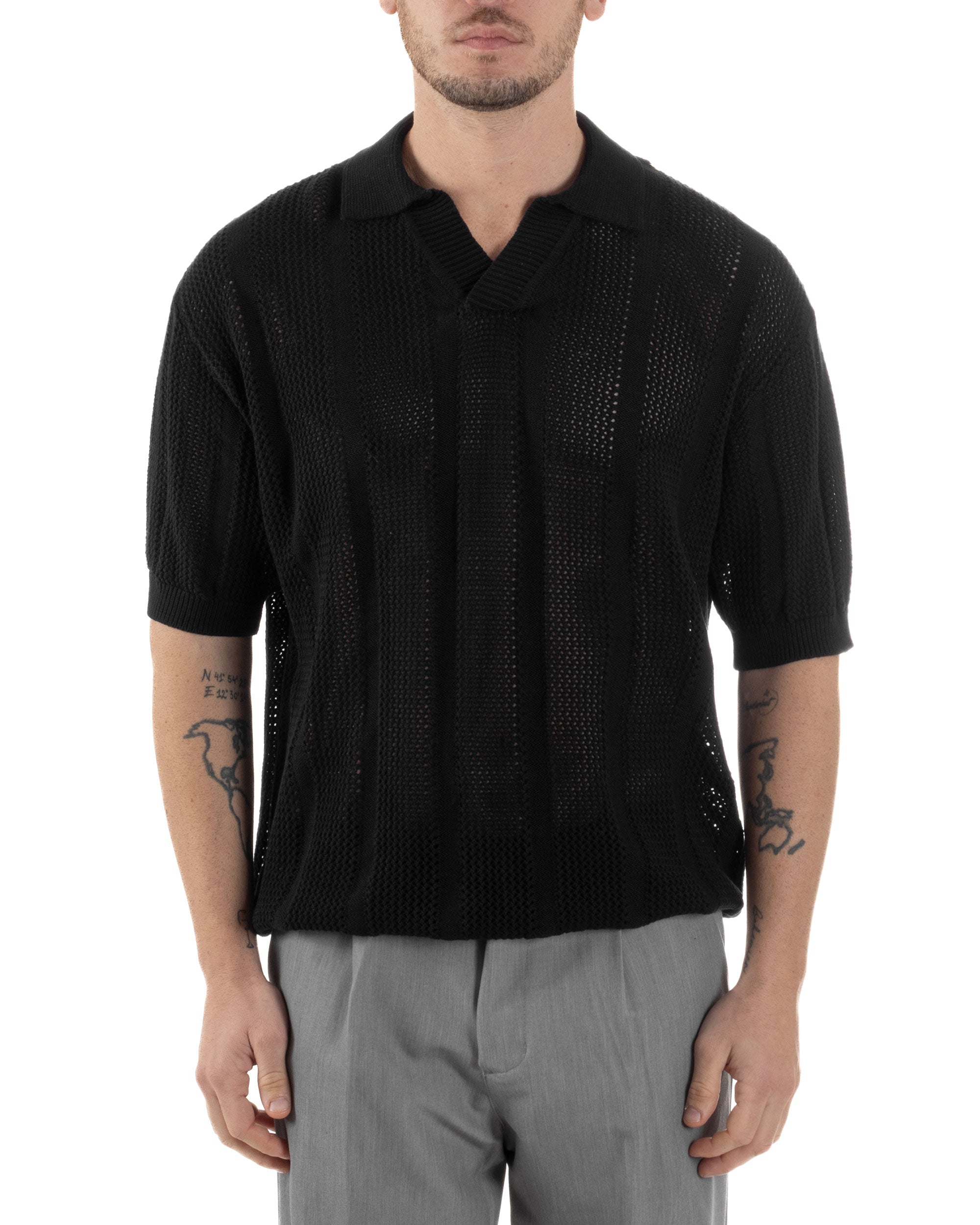 Polo Uomo Filo Traforata Scollo V T-Shirt Con Colletto Maniche Corte Lavorata Oversize Spalle Scese Nero GIOSAL-TS3115A