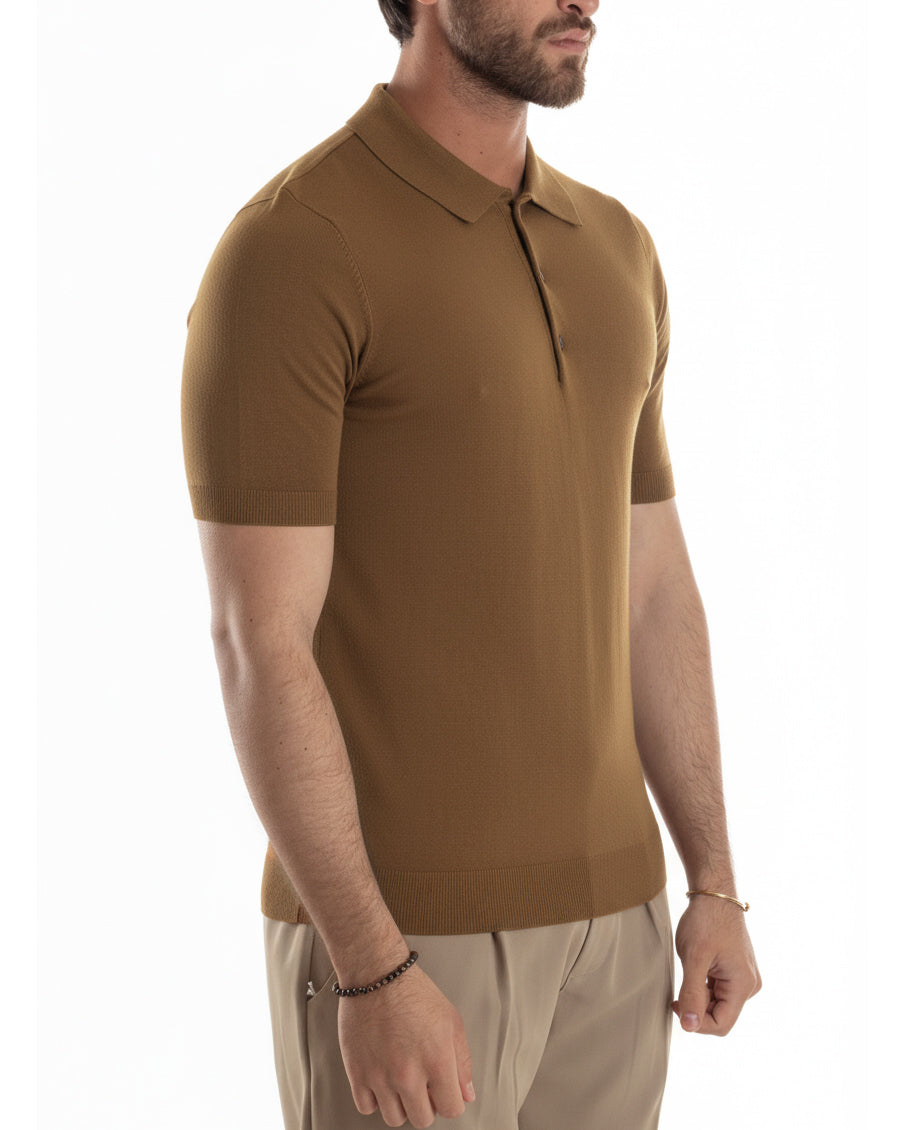 Vista laterale polo uomo tabacco filo maglia leggera casual basic