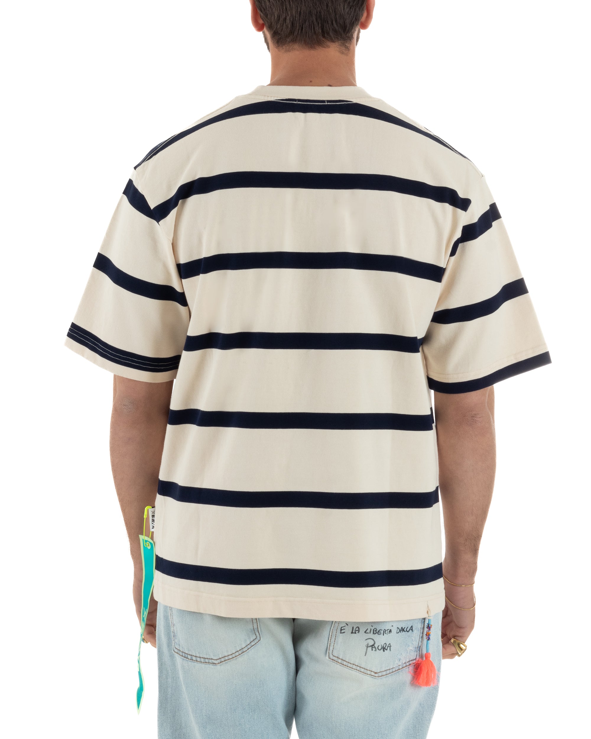 Vista completa posteriore t-shirt uomo bicolore maxi righe panna blu boxy fit 100% cotone