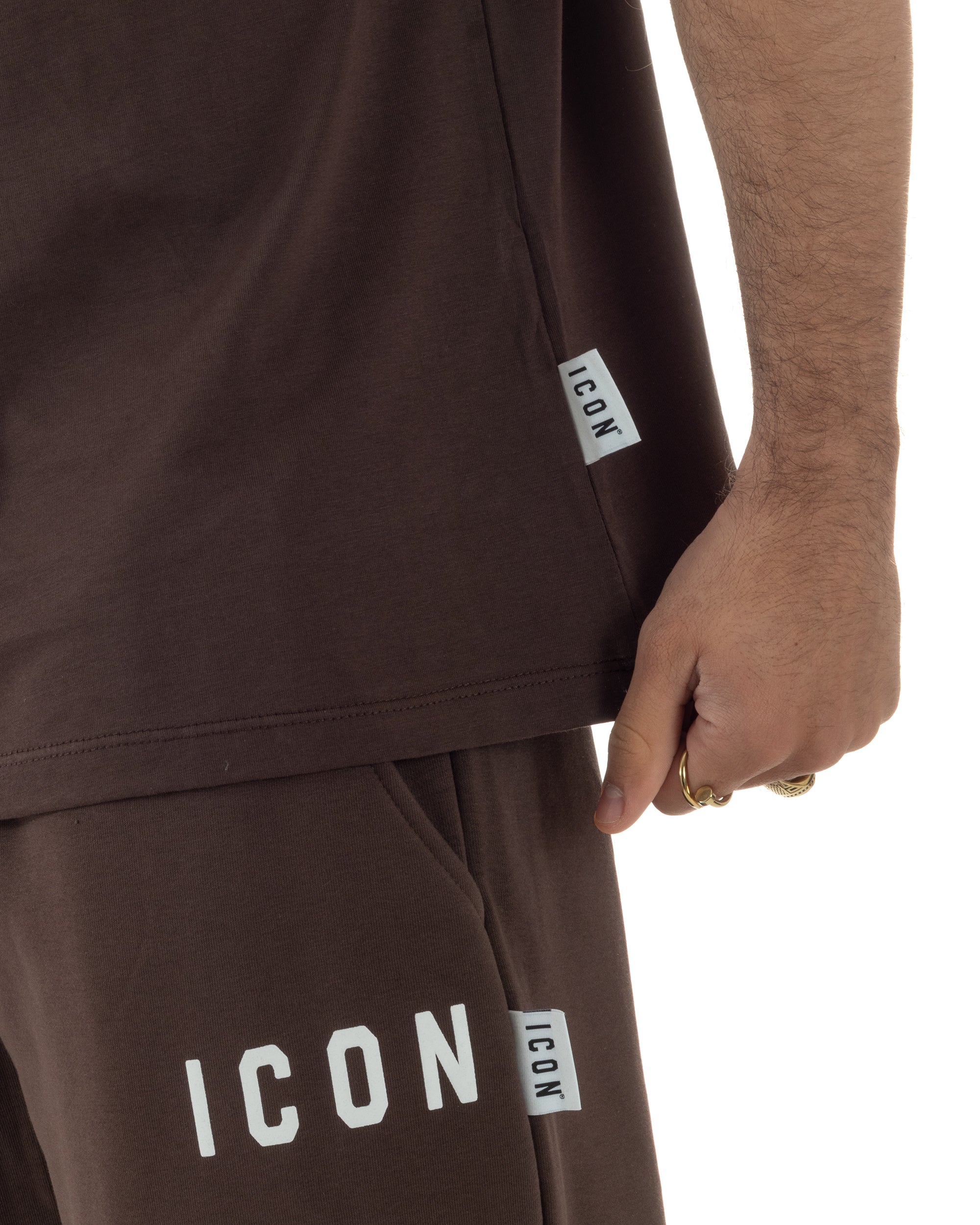 T-shirt uomo mezzo collo stampa basic oversize gola alta marrone ICON IUT008
