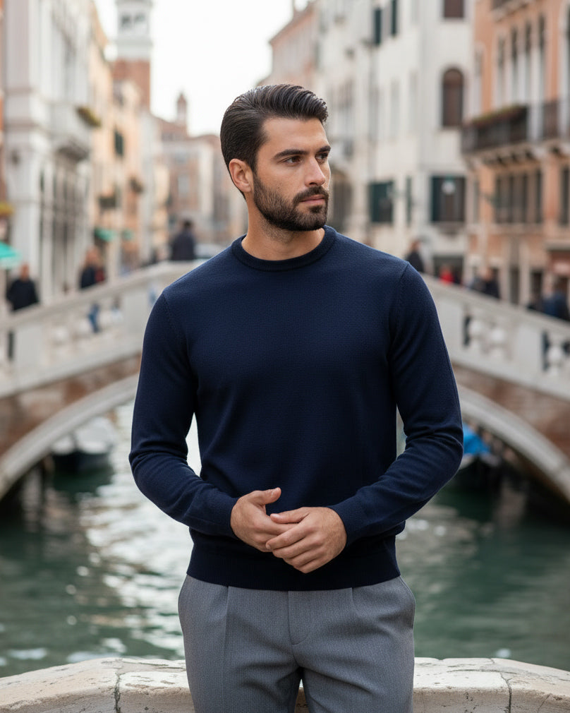 Maglioncino Uomo Girocollo Basic Tinta Unita Blu M2509A