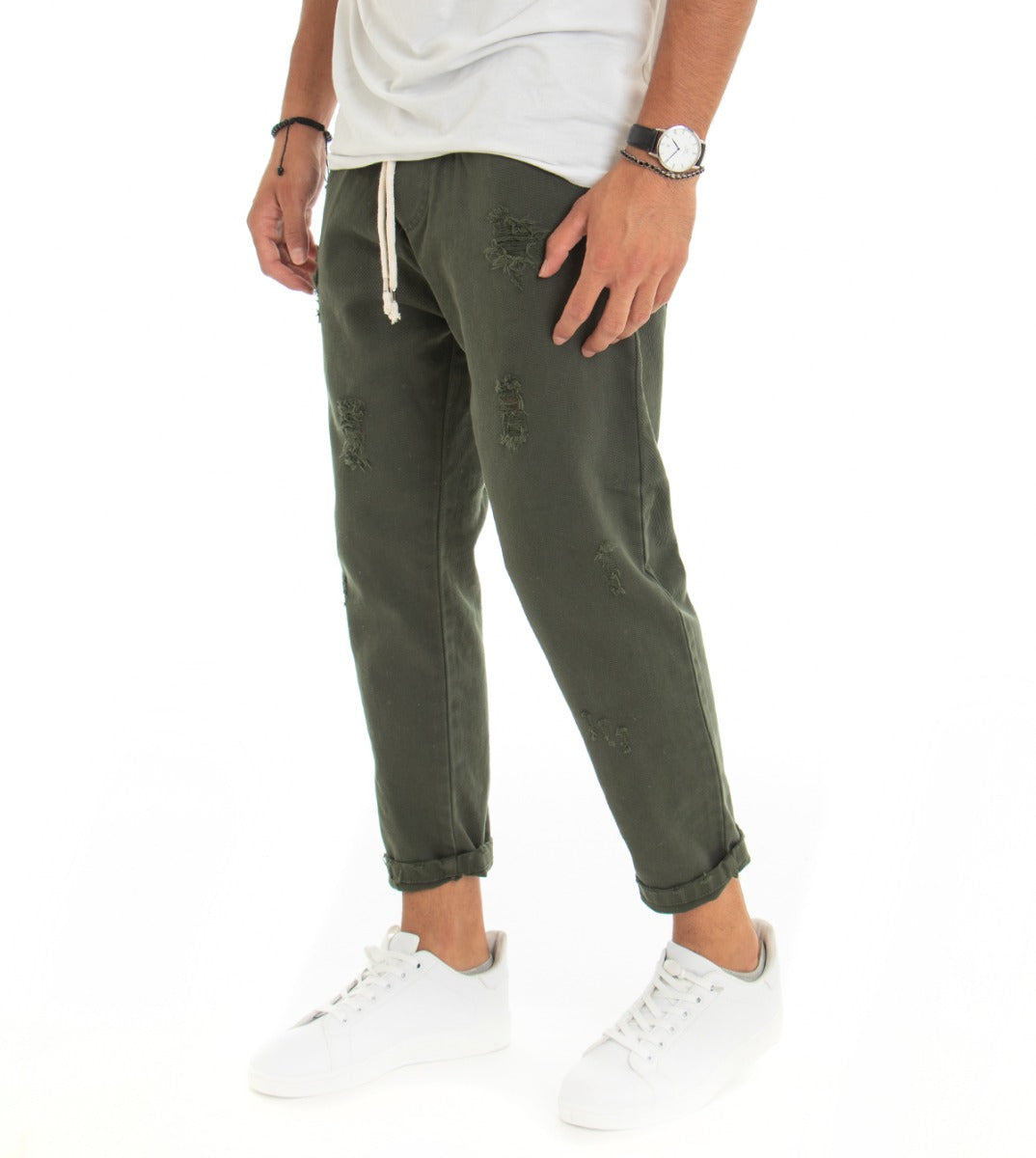 Vista laterale pantaloni jeans verde uomo loose fit rotture