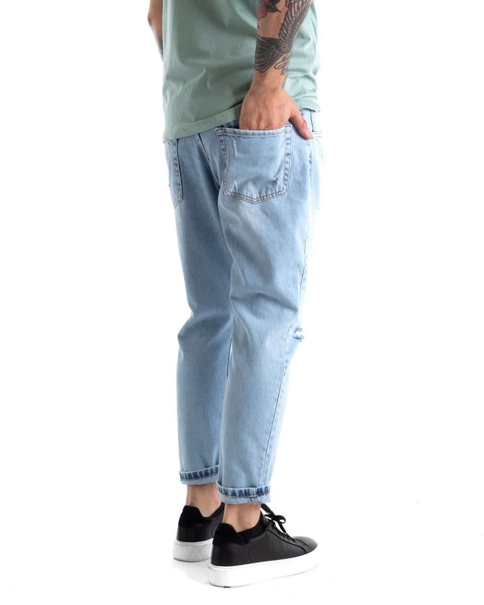 Pantaloni Jeans Uomo Loose Fit Denim Chiaro Con Rotture Cinque Tasche GIOSAL-P5306A