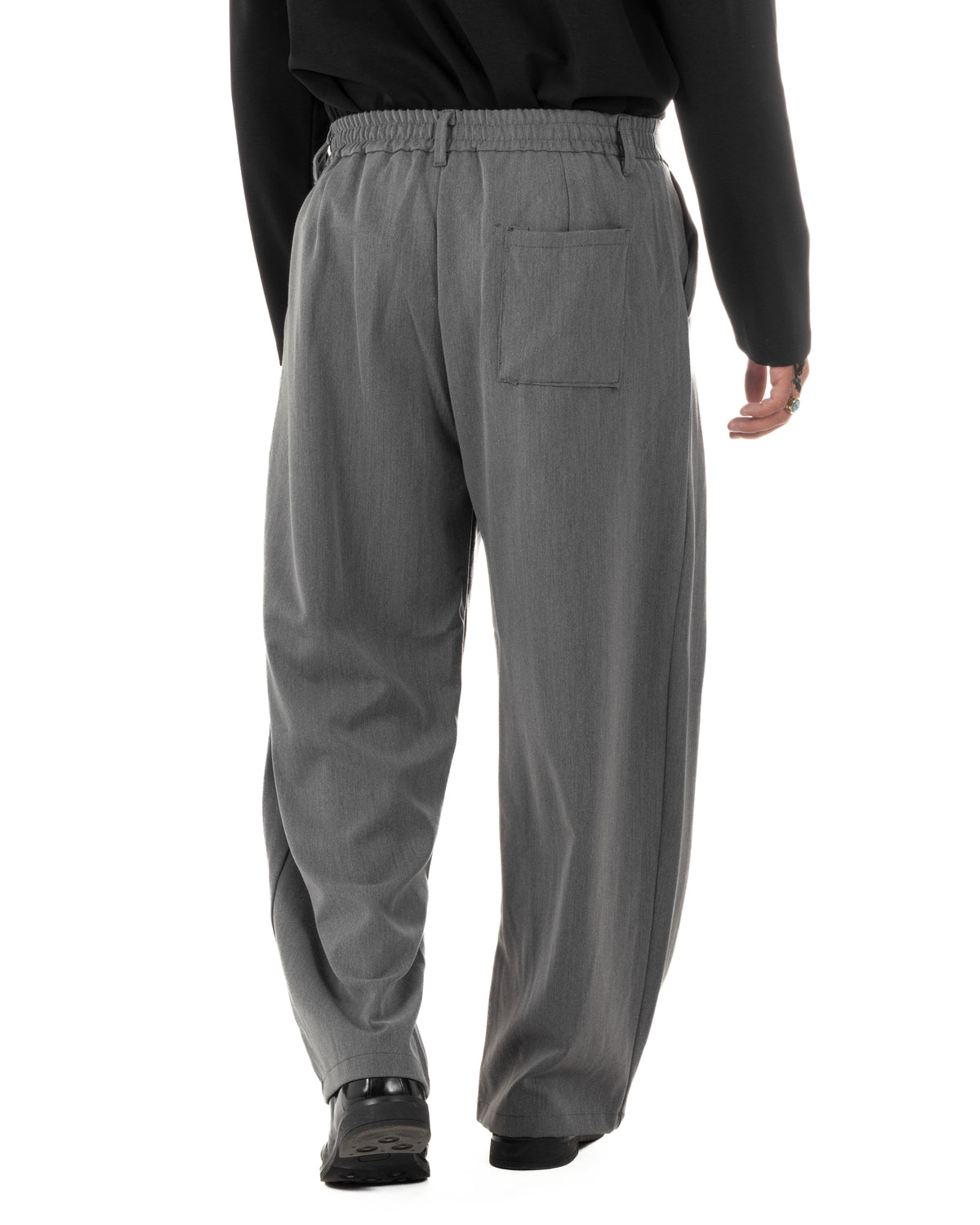 Men's grey baggy wide-fit viscose trousers with pleats P6524A