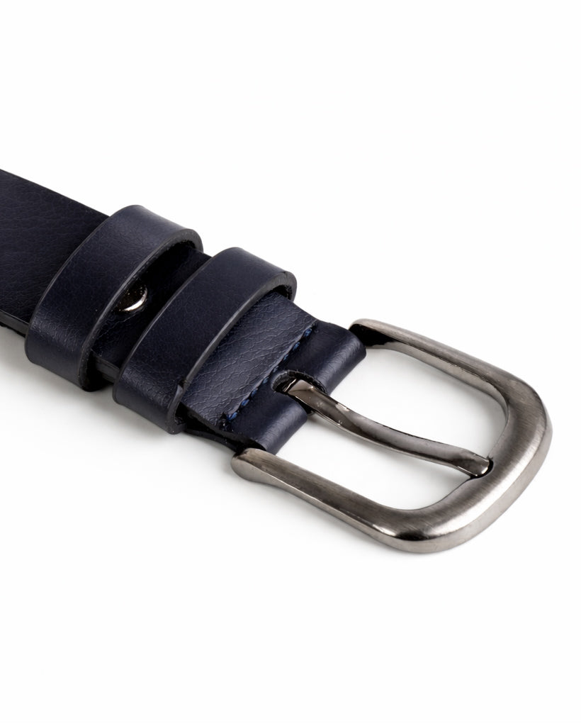 Cintura uomo pelle liscia con fibbia in metallo scuro tinta unita blu GIOSAL-A2141A