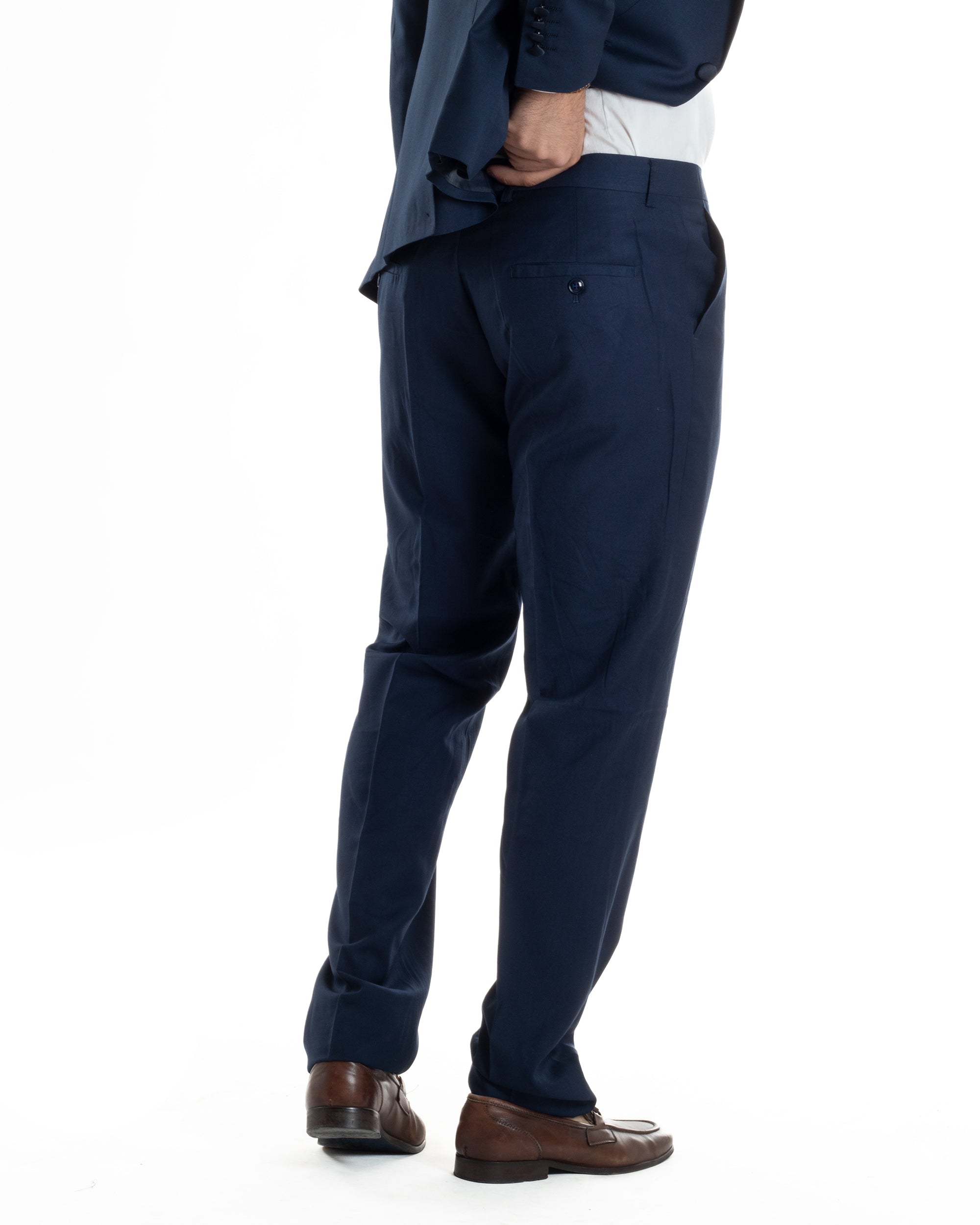 Abito Uomo Monopetto Vestito Completo Giacca Rever Sciallato In Raso Pantaloni Abbottonatura Allungata Smoking Elegante Blu GIOSAL-AE1152A