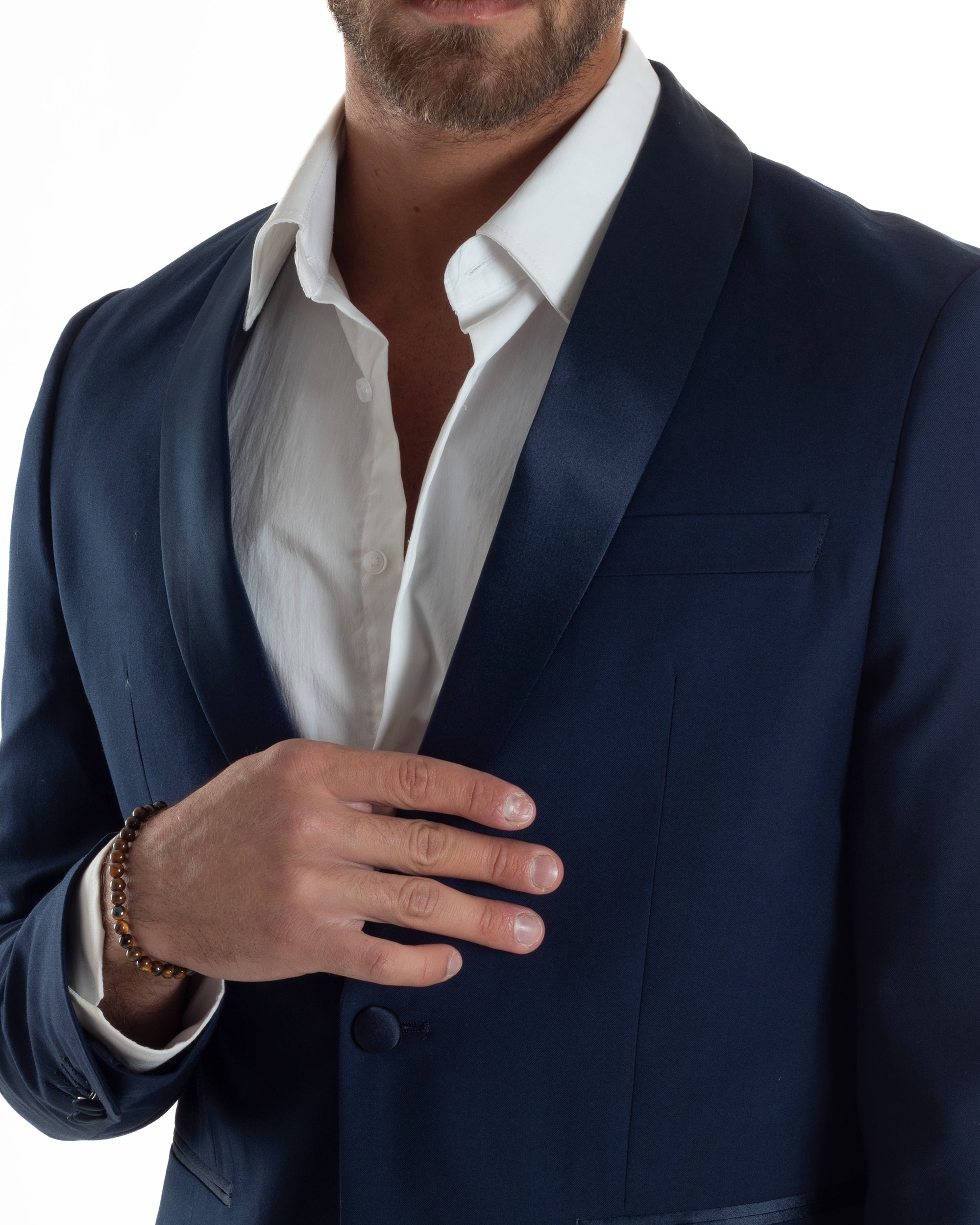 Abito Uomo Monopetto Vestito Completo Giacca Rever Sciallato In Raso Pantaloni Abbottonatura Allungata Smoking Elegante Blu GIOSAL-AE1152A