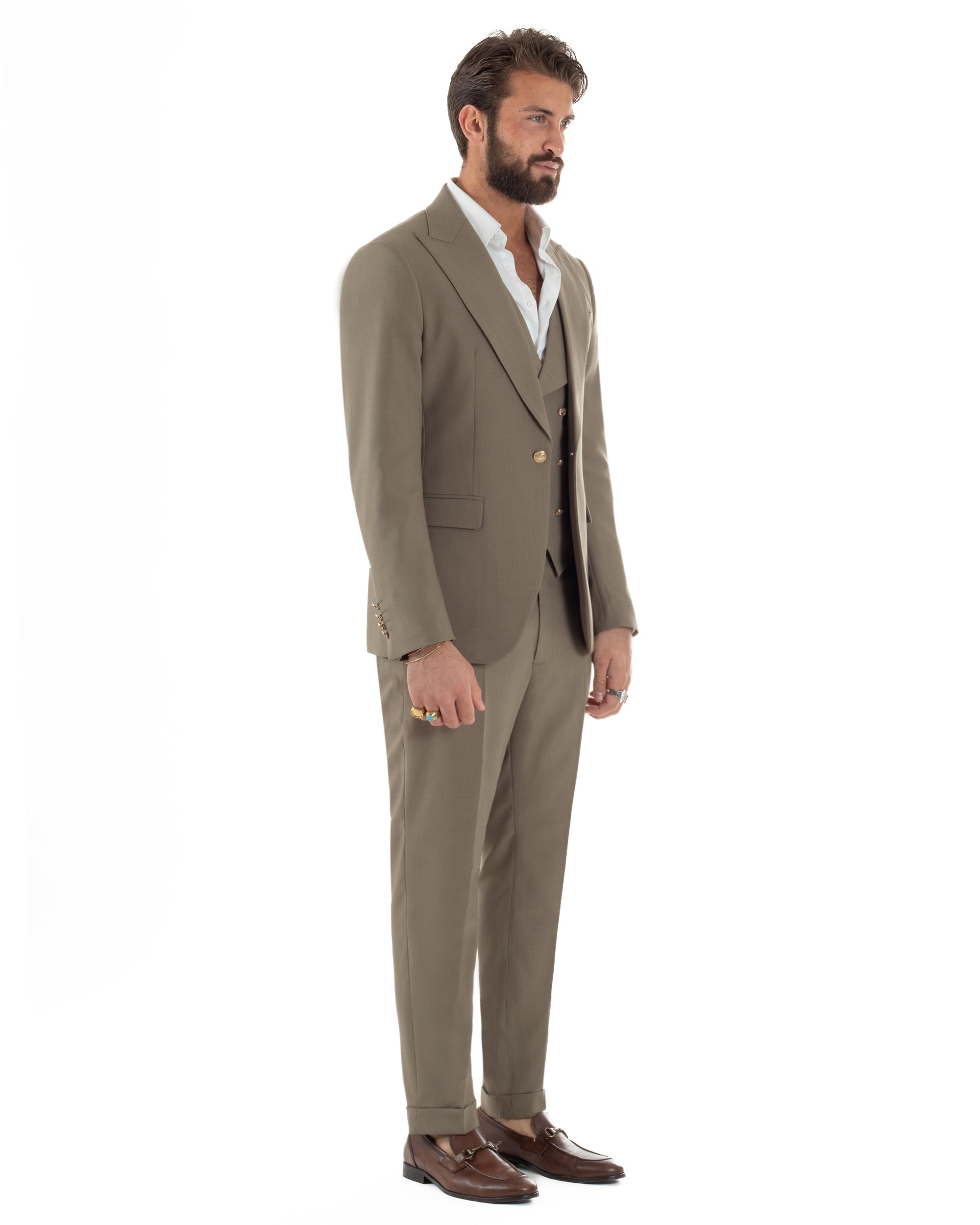 Vista laterale abito uomo 3 pezzi tortora monopetto slim fit elegante