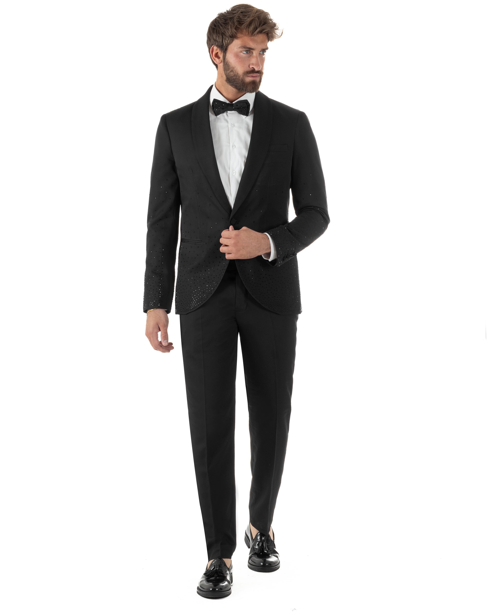 Vista frontale smoking nero monopetto rever sciallato micro strass uomo