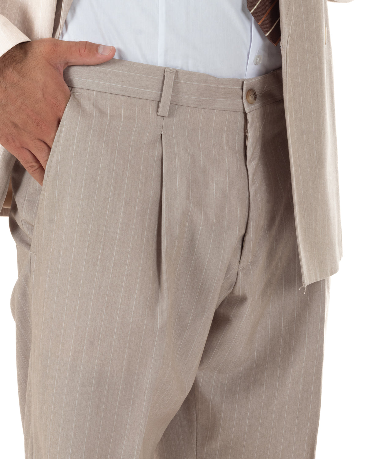 Abito uomo doppiopetto completo rigato gessato giacca bottoni madreperla pantaloni ampi beige GIOSAL-AE1288A