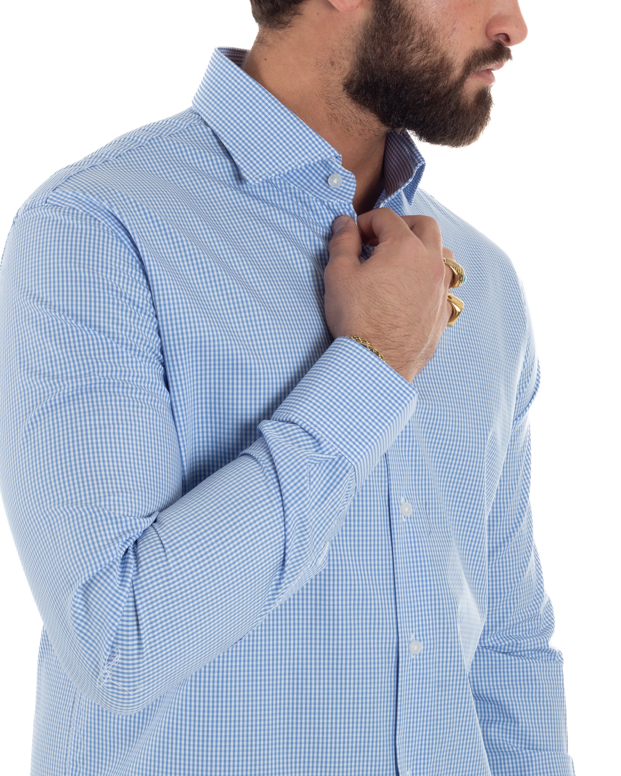 Dettaglio colletto semi francese camicia quadretti bianco celeste cotone