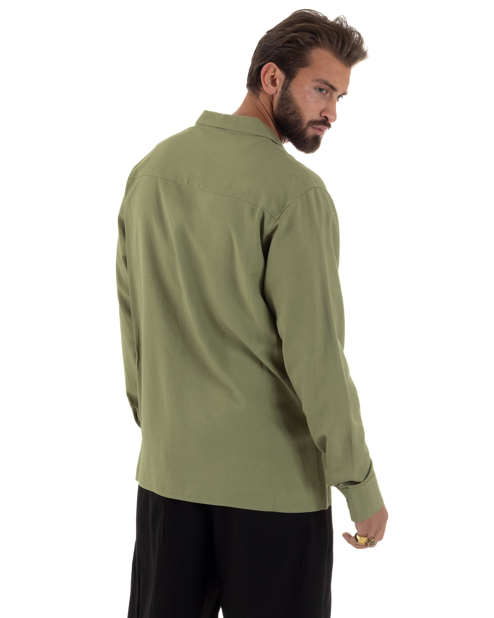 Camicia uomo oversize lino collo bowling relaxed fit scollo v verde oliva BERNA M-261223