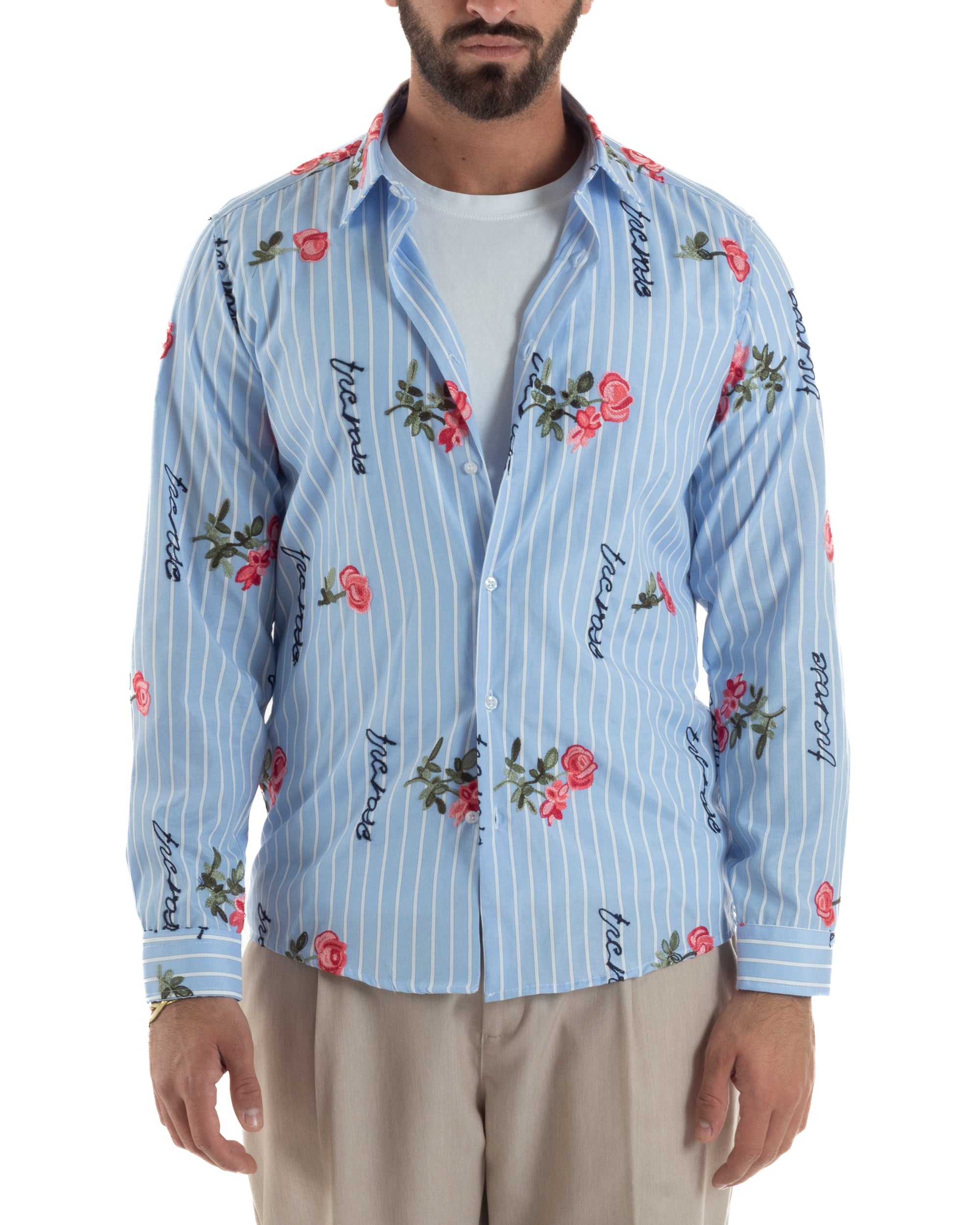Vista completa camicia uomo unisex celeste rigata rose ricamate 55% poliestere 45% cotone