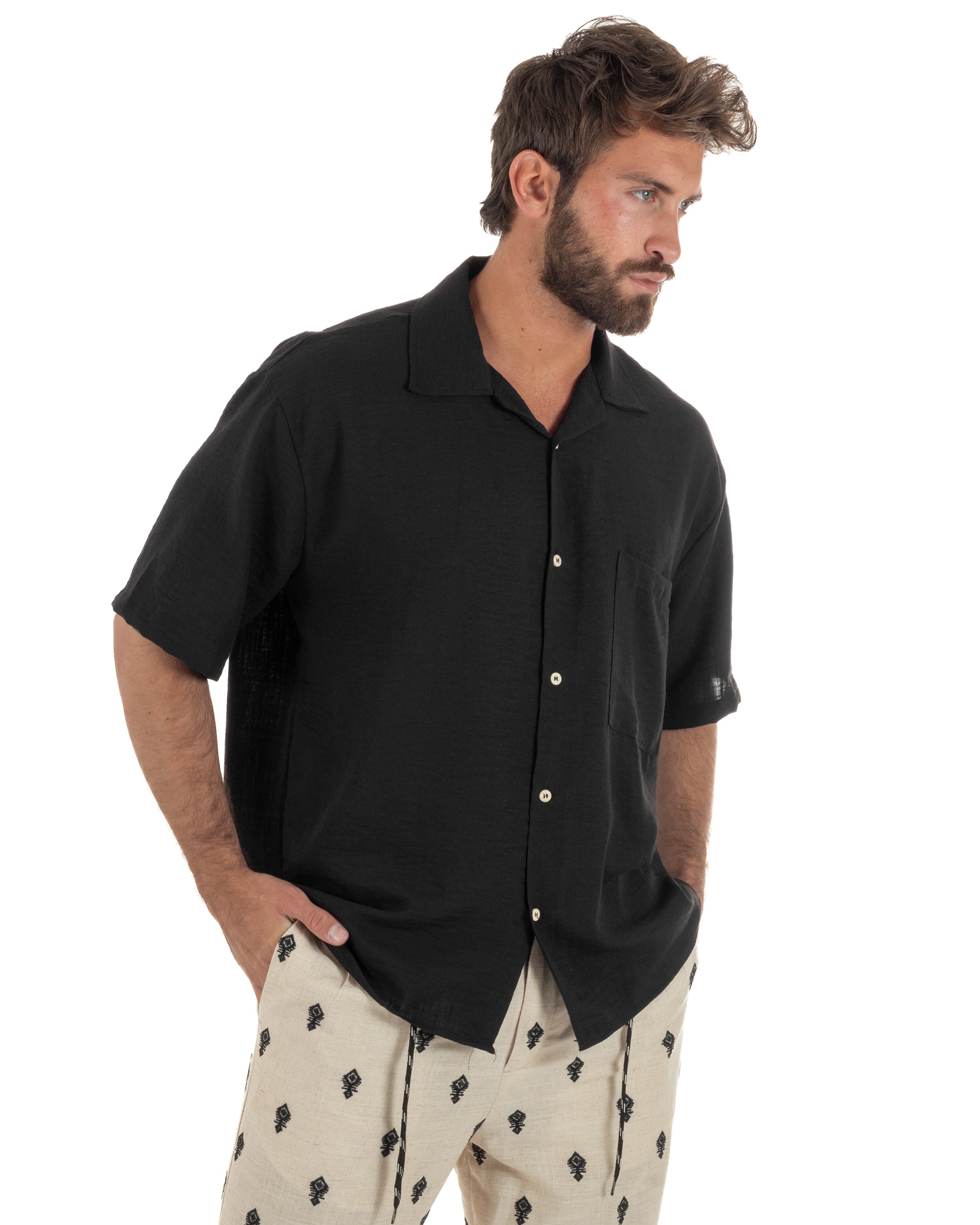 Camicia maniche corte uomo colletto bowling taschino relaxed fit nero GIOSAL-CC1231A