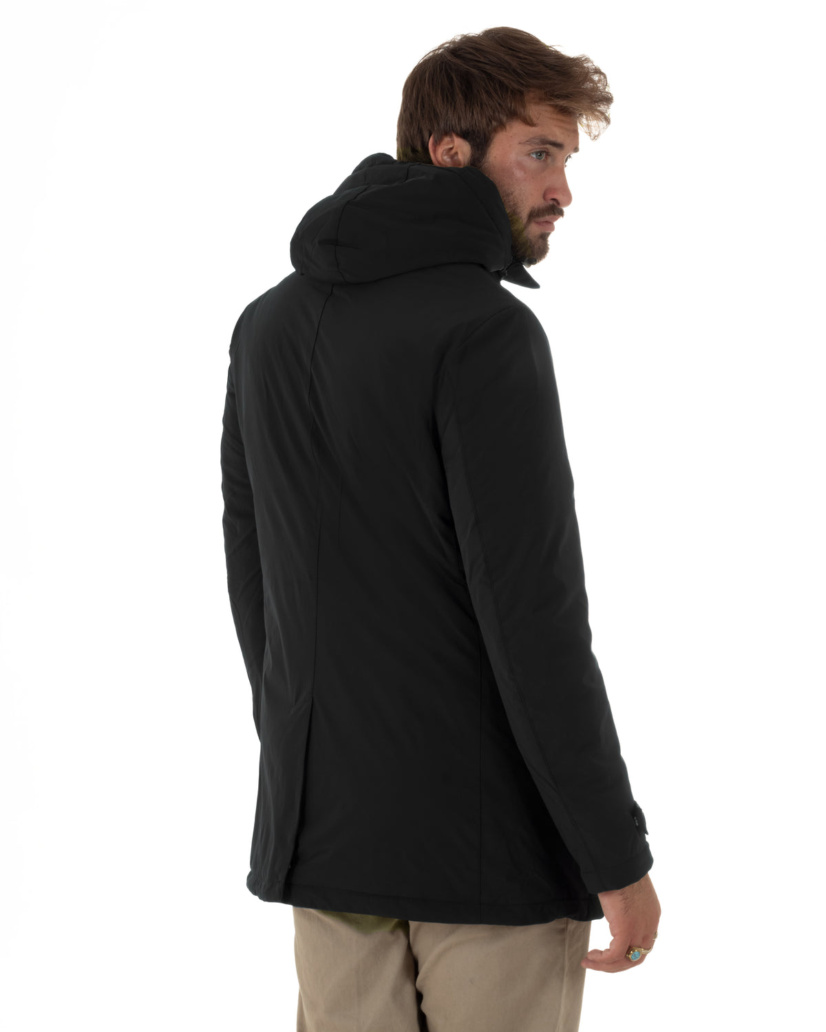 Giubbotto uomo tessuto tecnico imbottito con collo alto e cappuccio nero GIOSAL-G3428A
